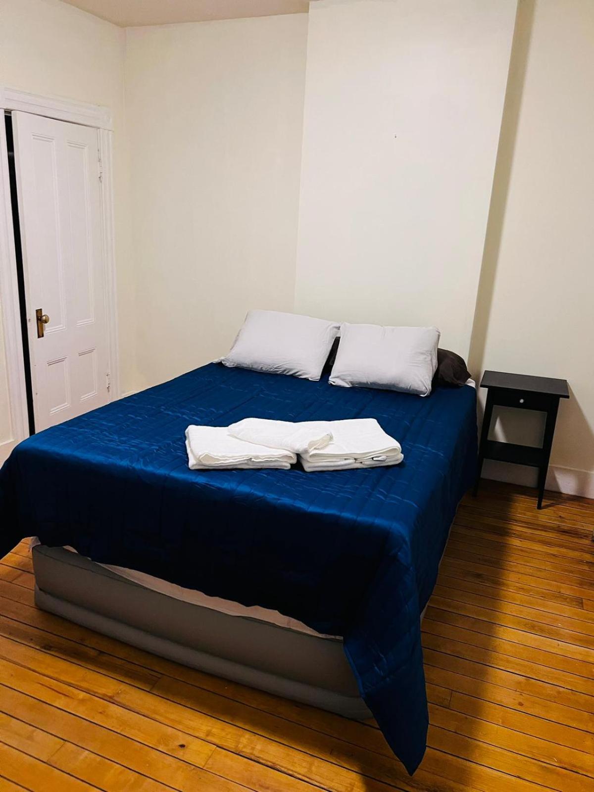 Apartment photo 2