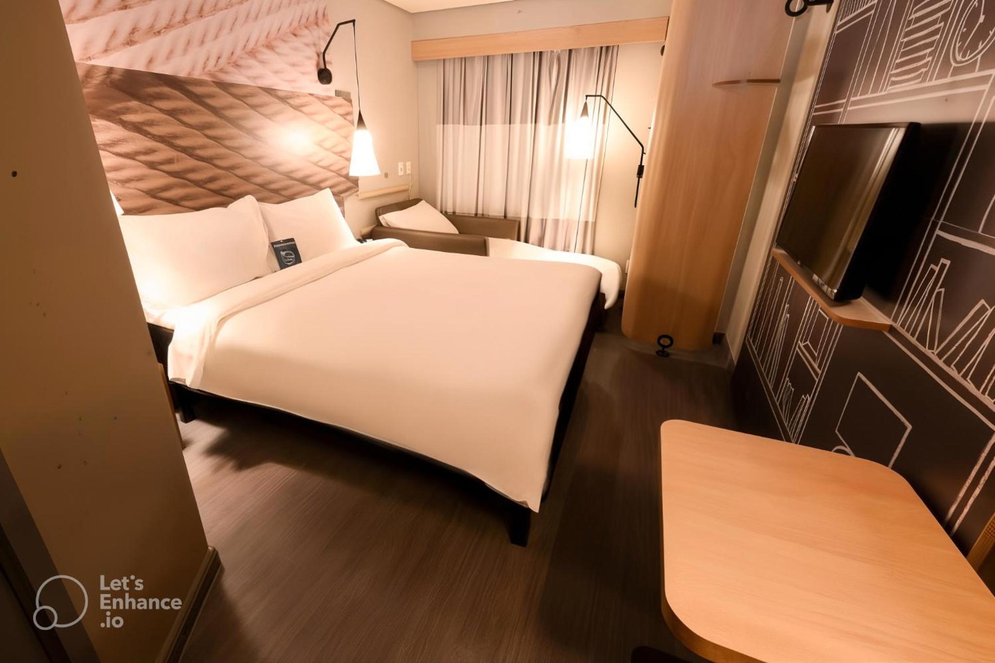 Quarto Cama Casal Standard com Sofa Cama - Photo 1