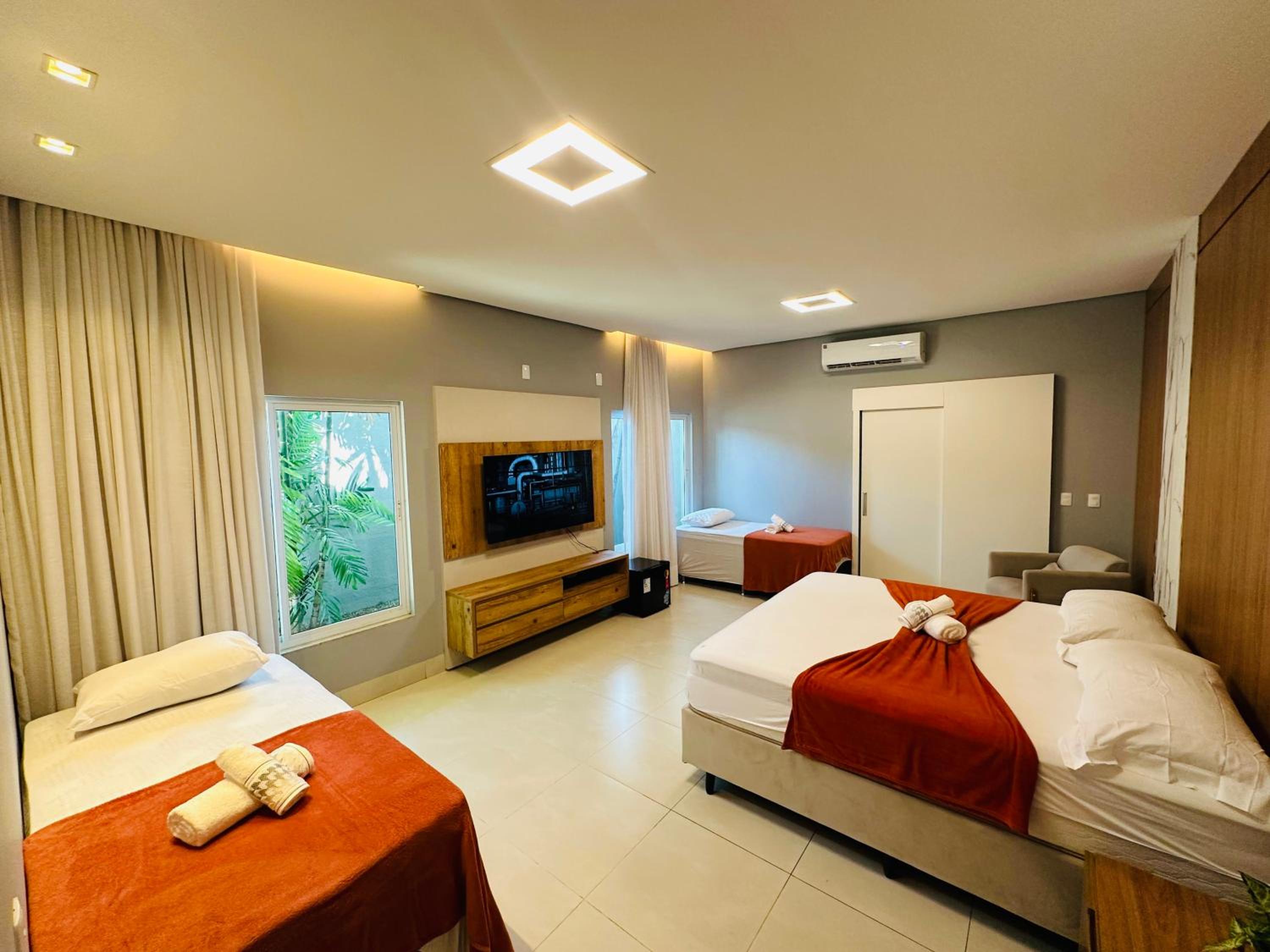 Double Room with Spa Bath photo 3