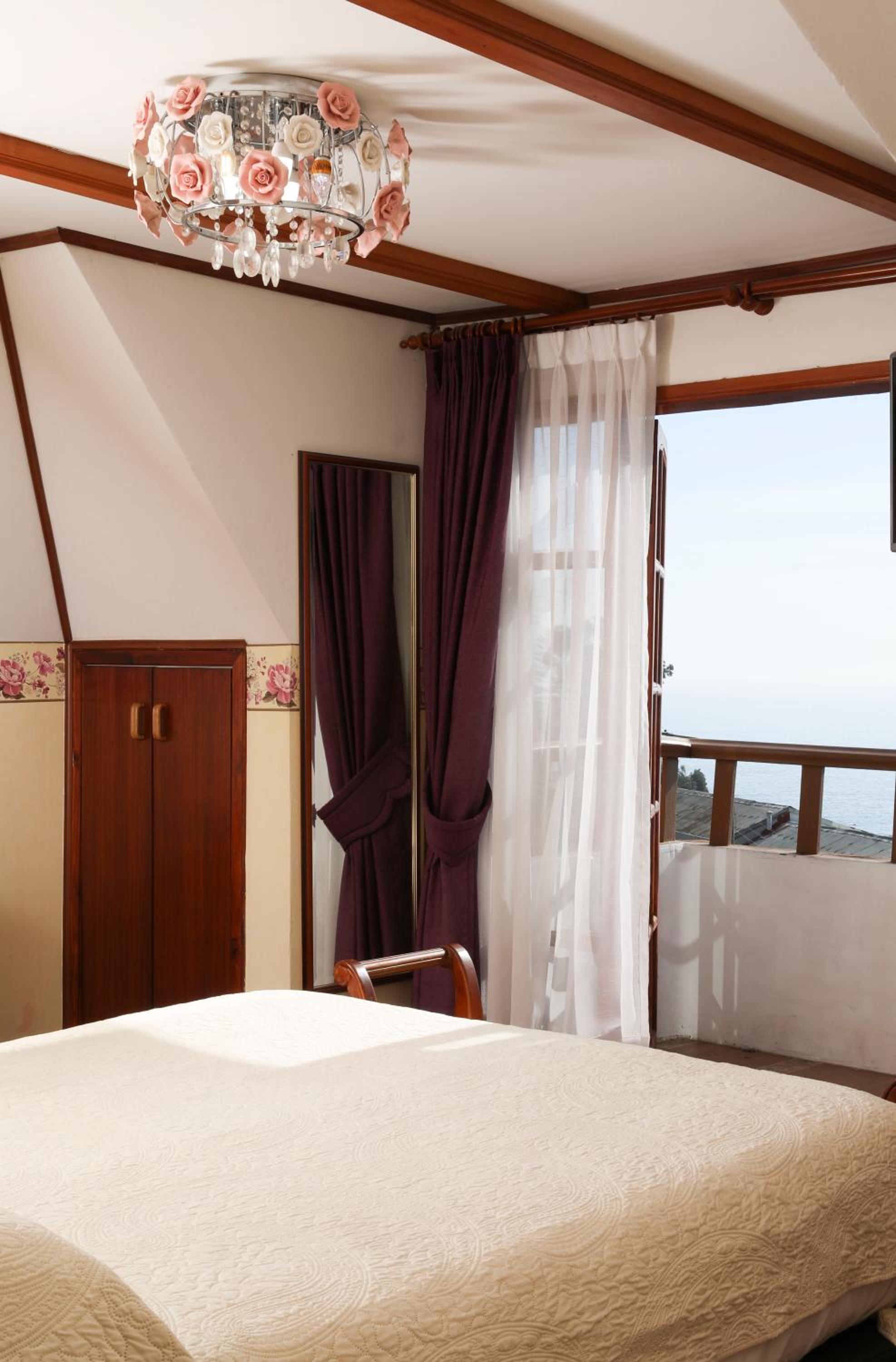 Deluxe Double Room with Sea View photo 2