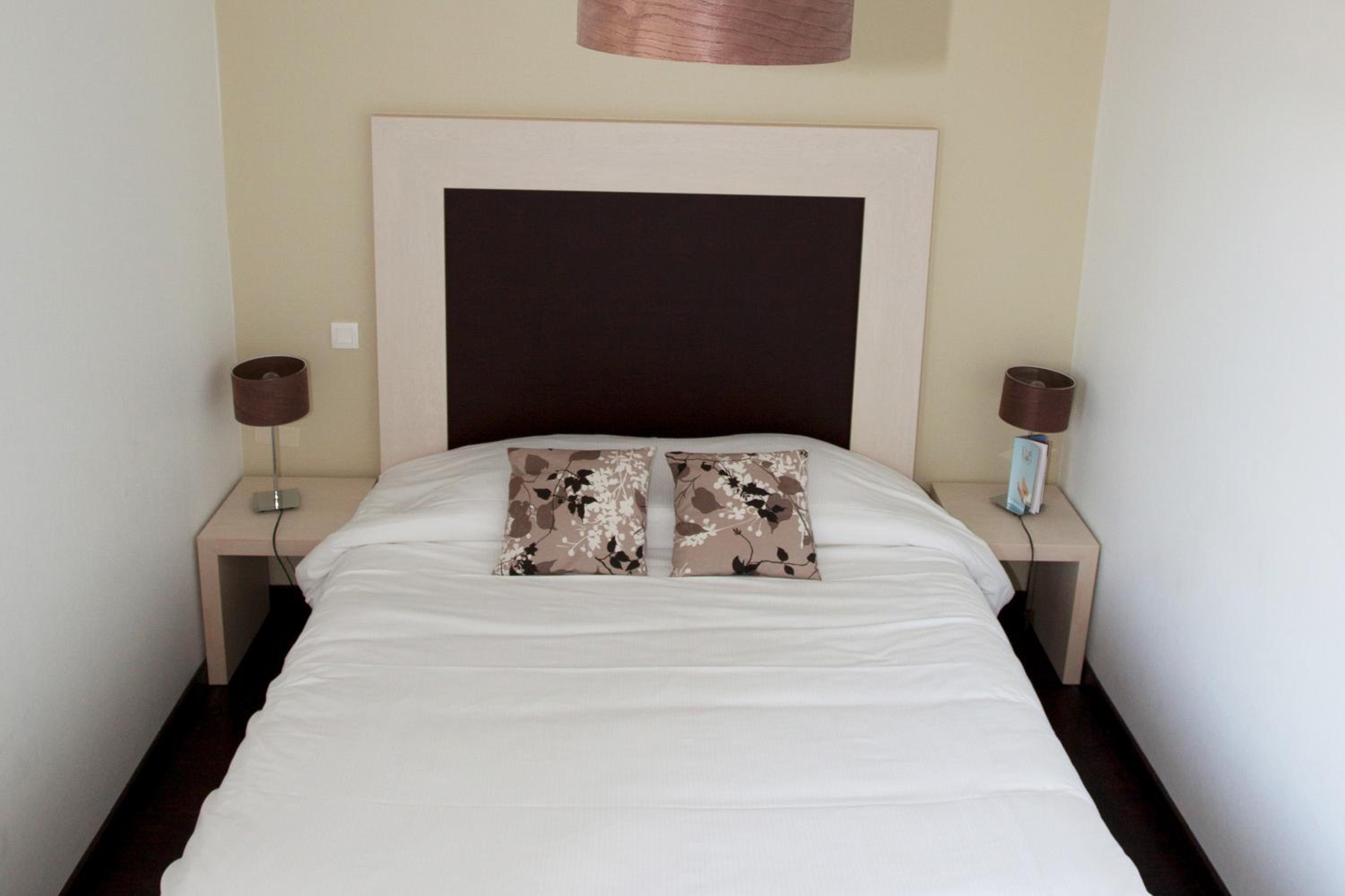 Superior Two-Bedroom Apartment - Photo 1