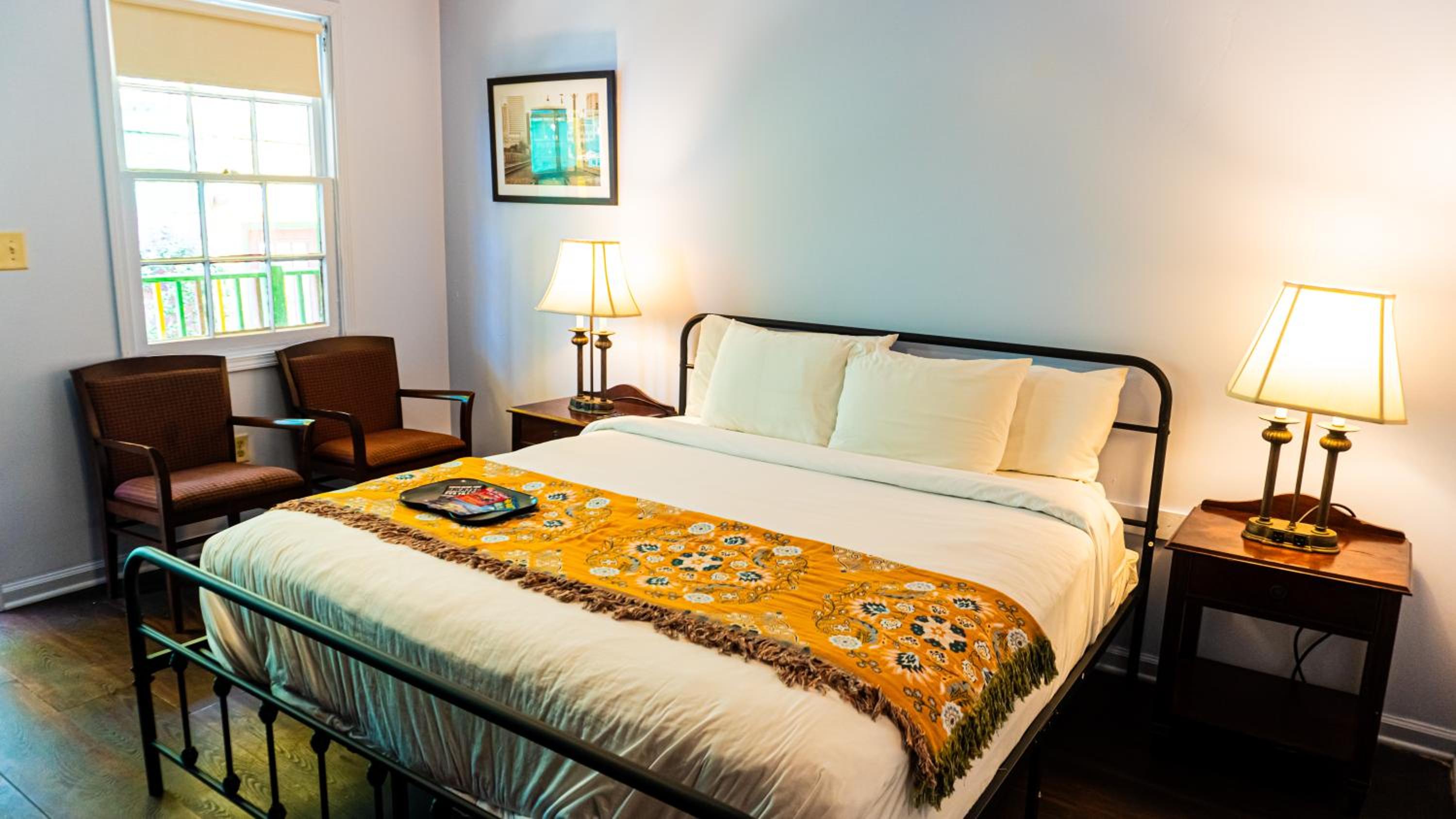 Deluxe Single Room - Photo 20