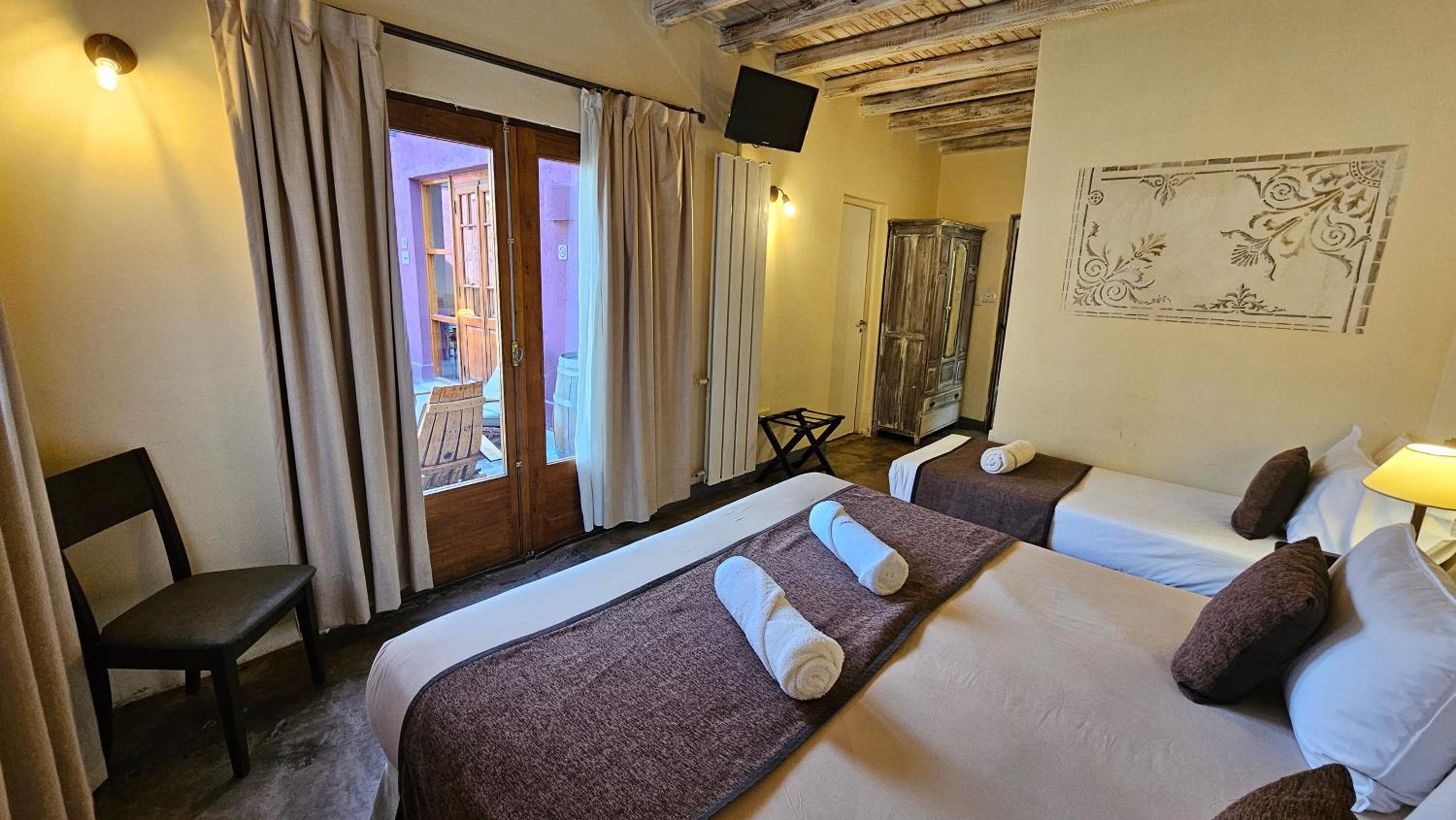 Superior Triple Room photo 2
