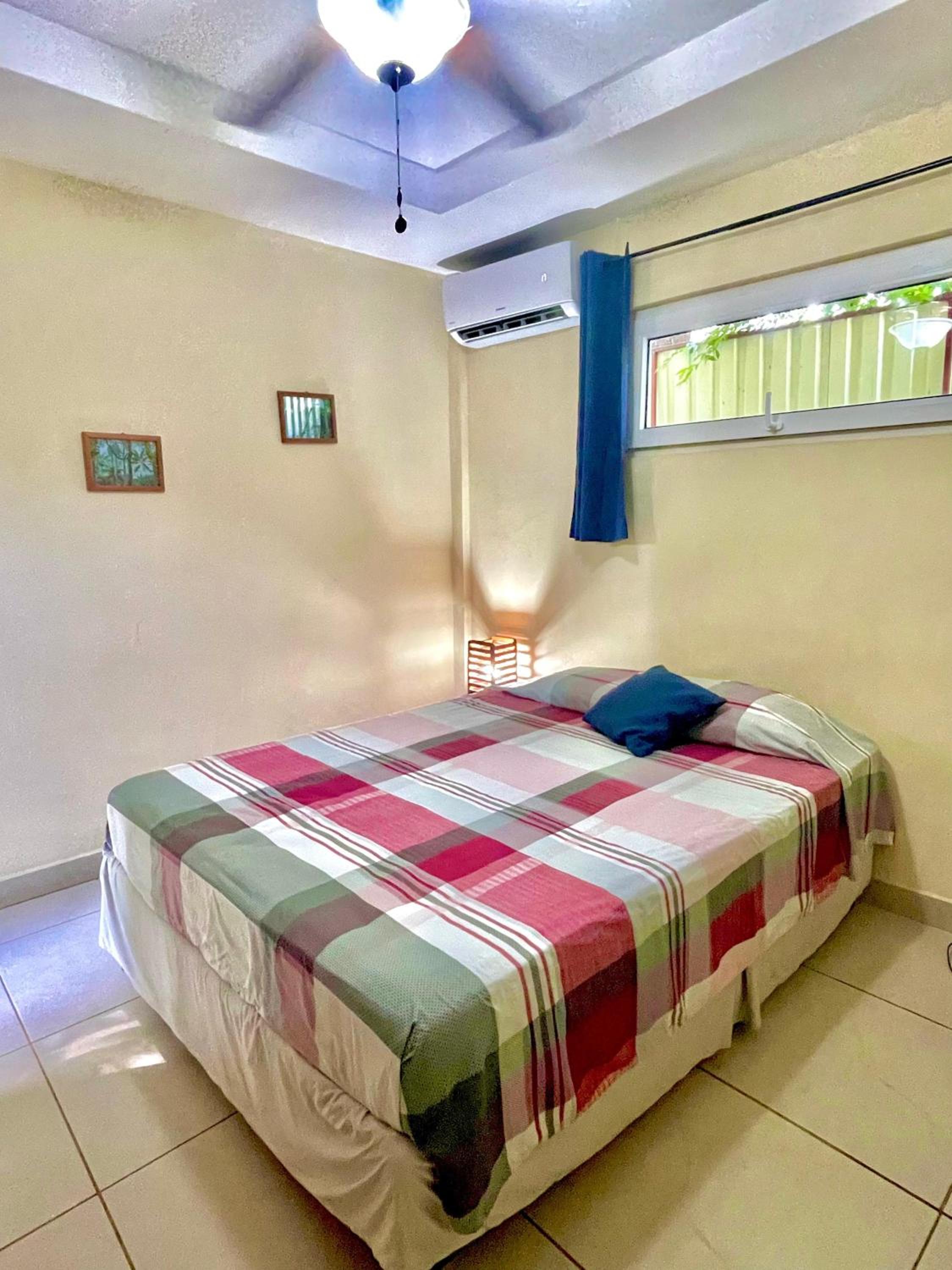 Bed in 4-Bed Mixed Dormitory Room