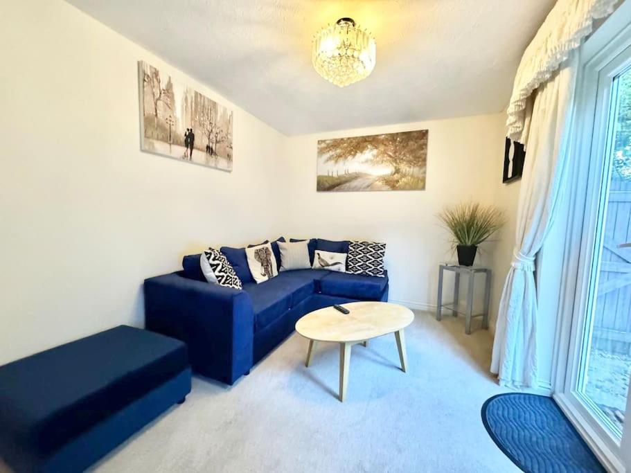 Four-Bedroom House photo 1