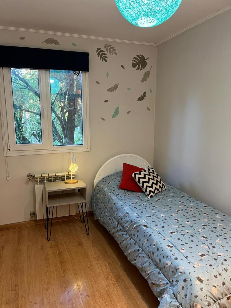 Three-Bedroom House photo 2