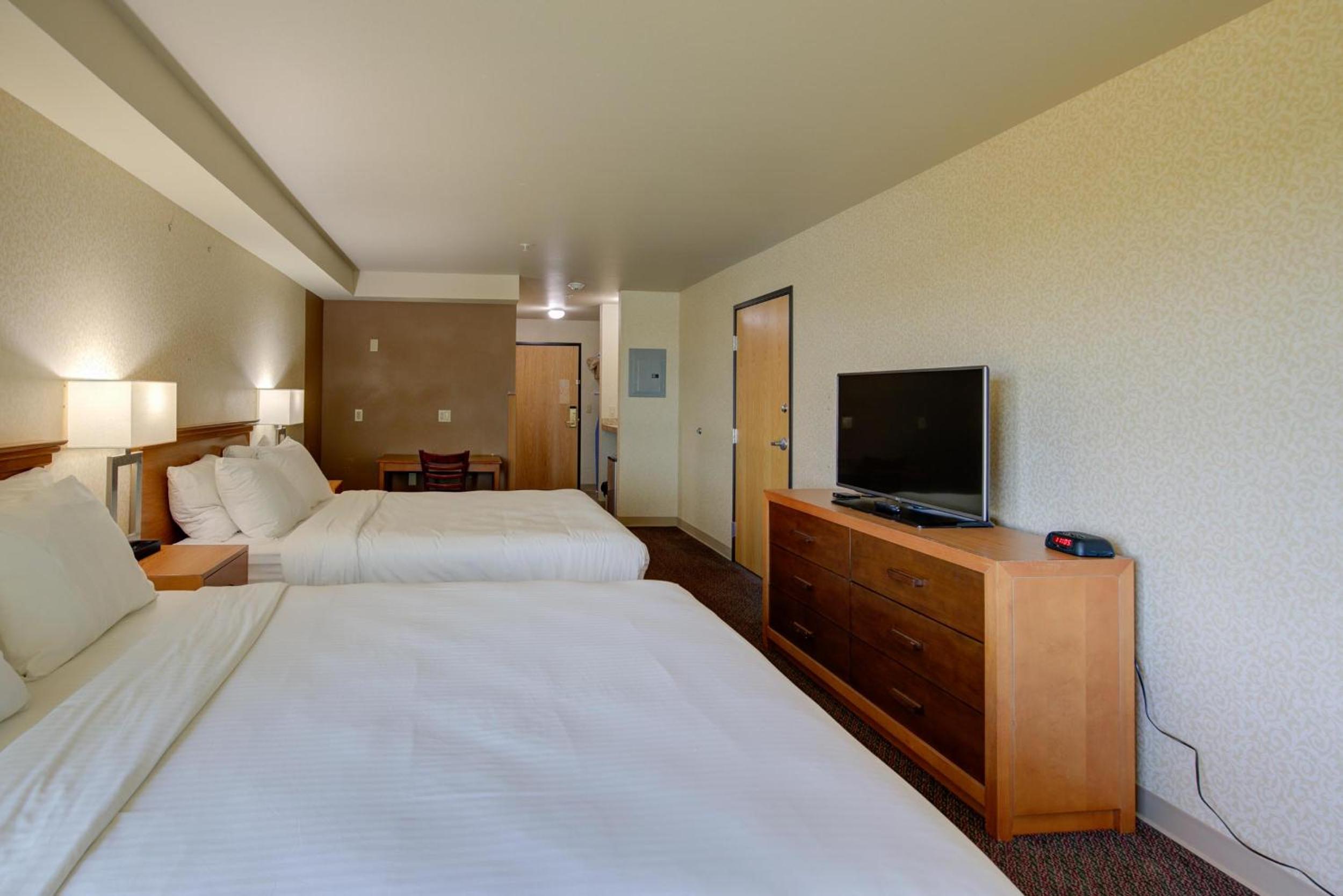 Queen Room