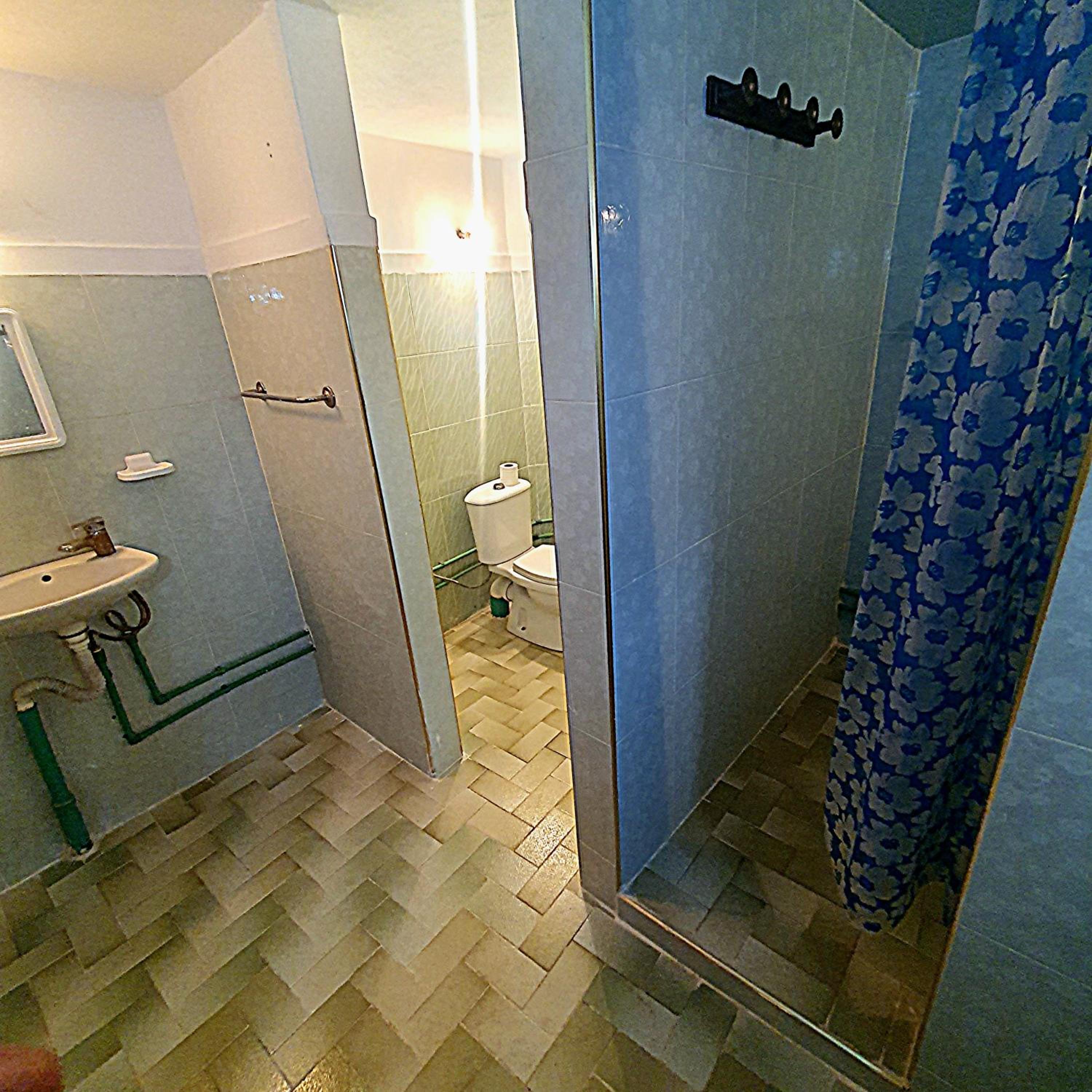 Triple Room with Private Bathroom photo 2