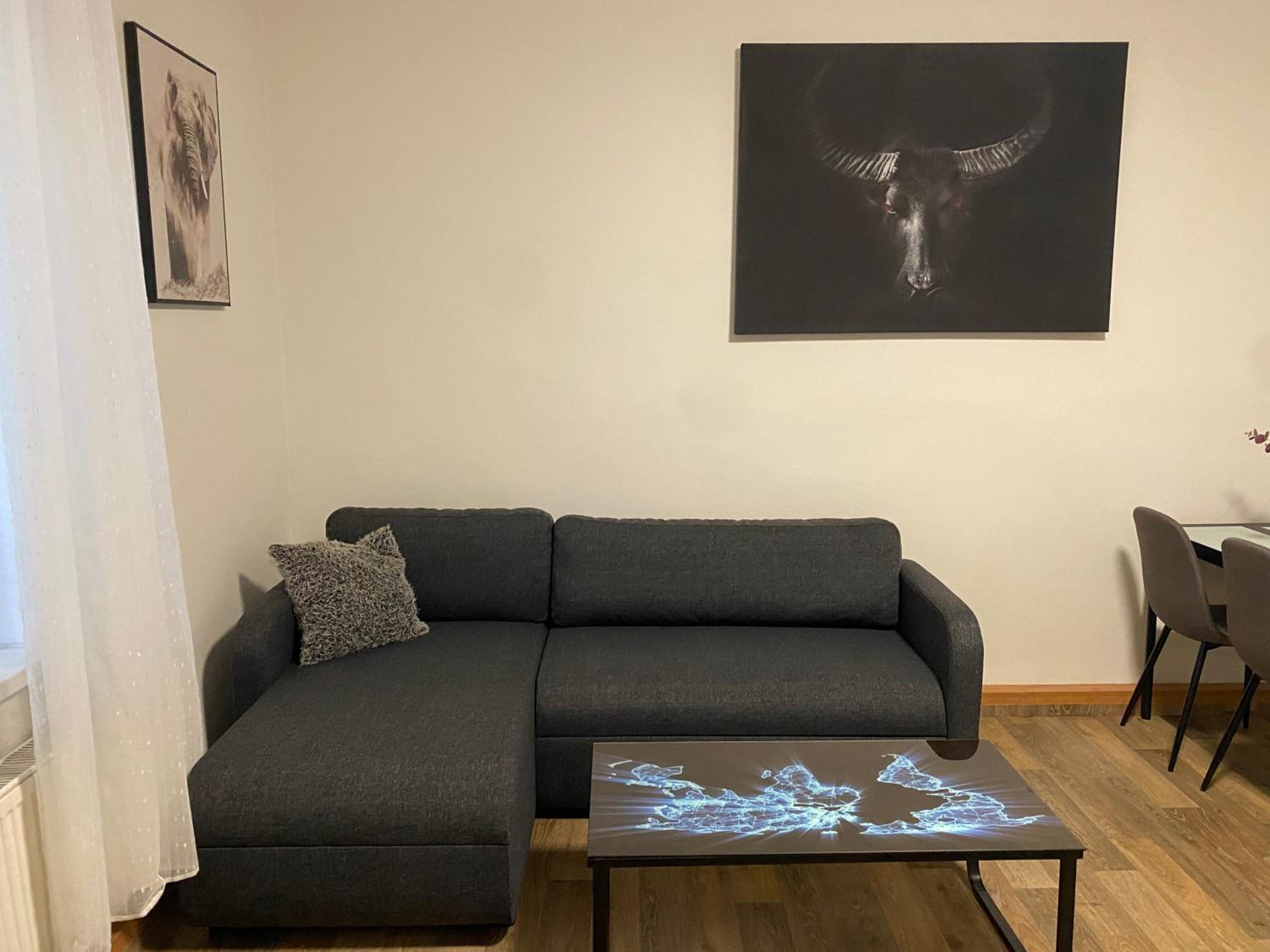 One-Bedroom Apartment - Photo 23