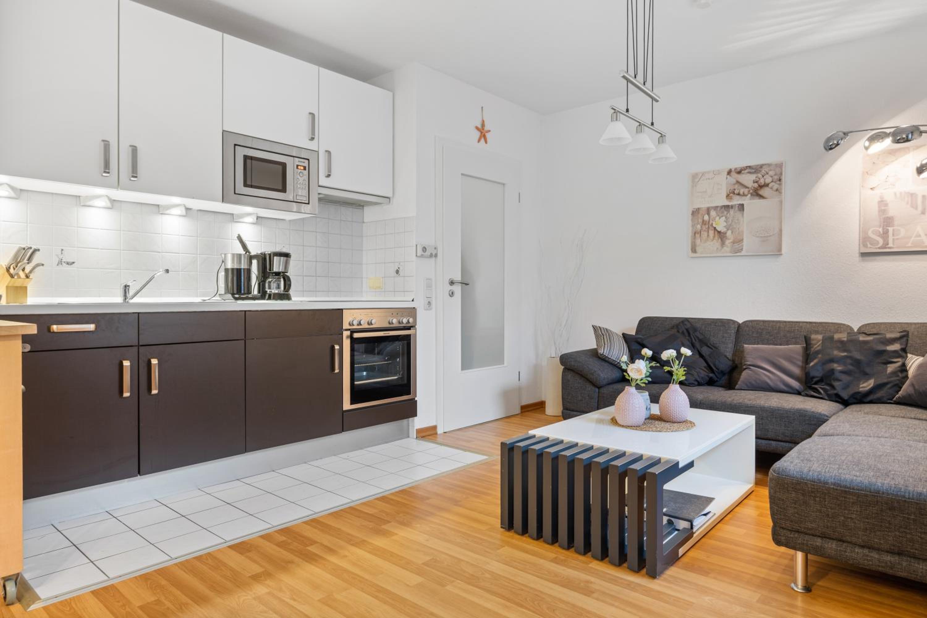 Apartment with Terrace photo 3