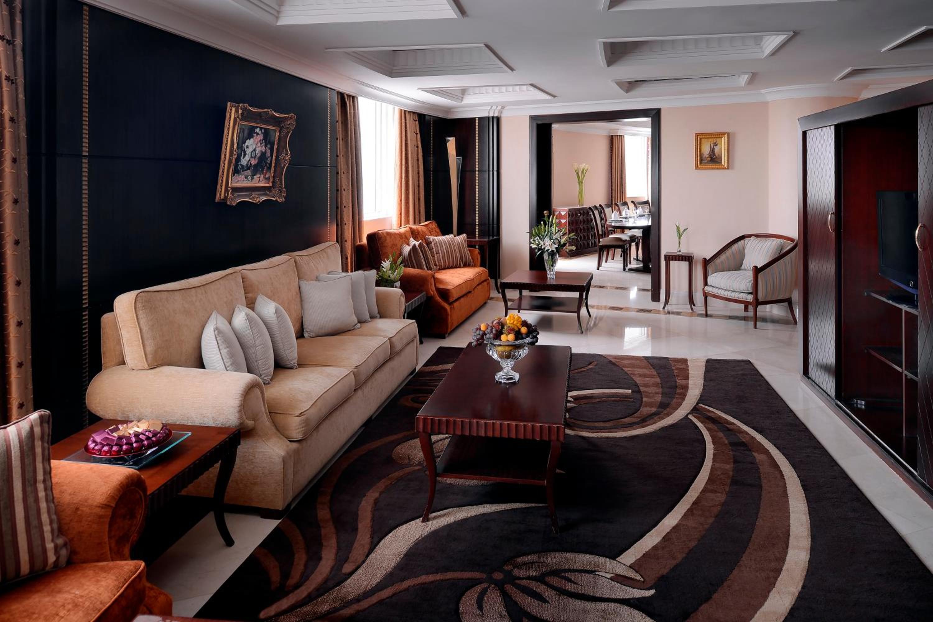 Amiri Suite - Photo 1