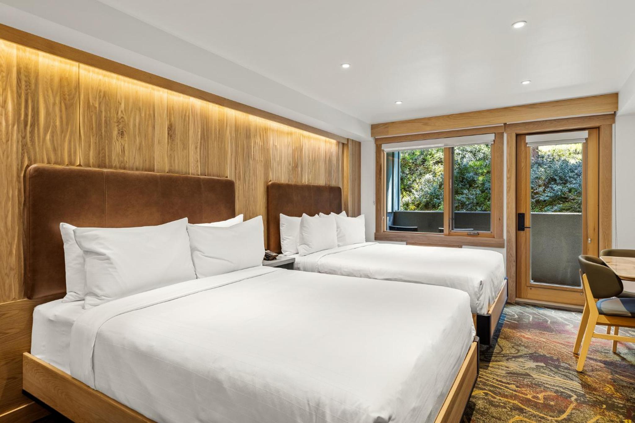 Superior Two Queen Room