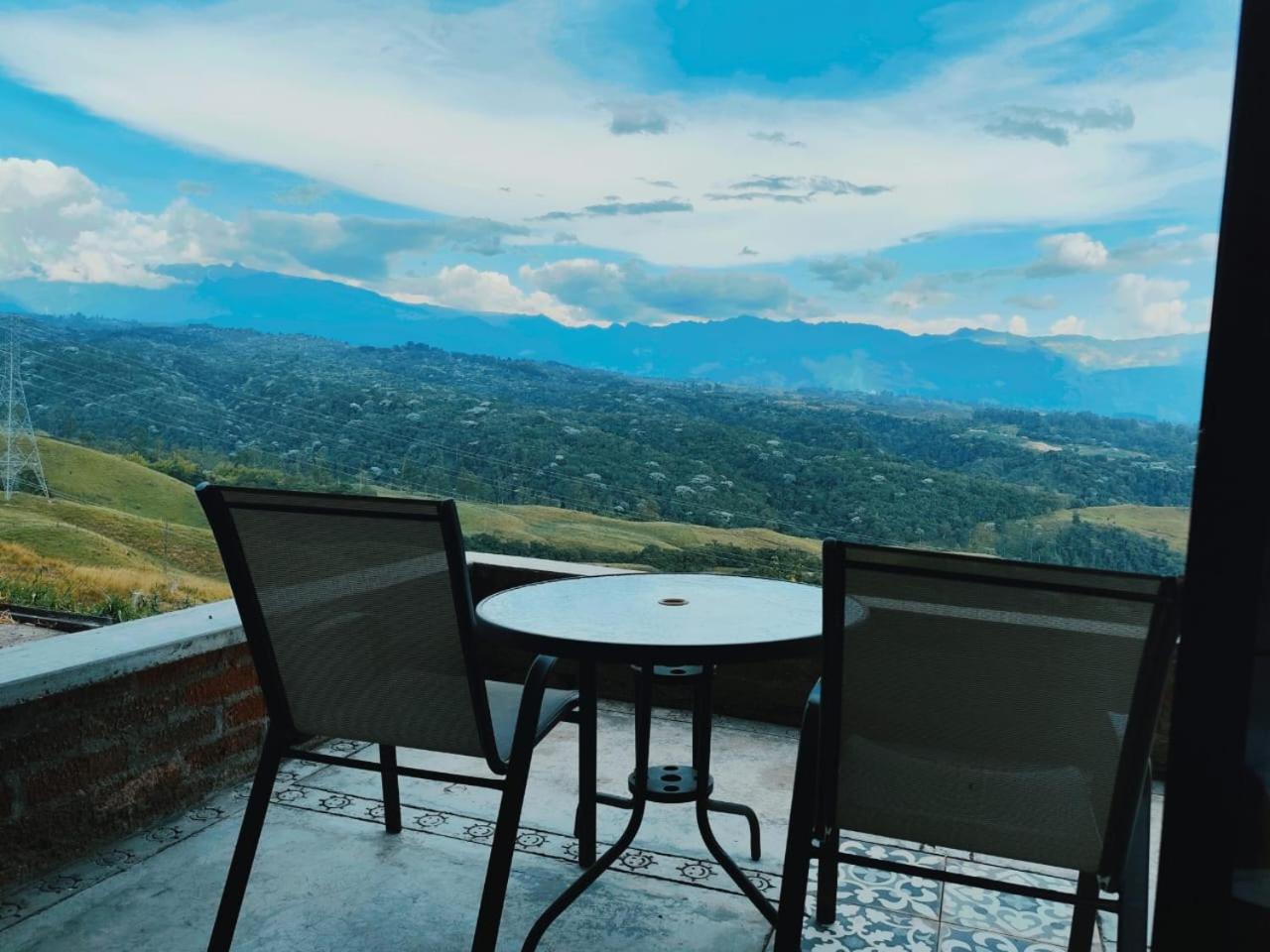Double or Twin Room with Balcony photo 2