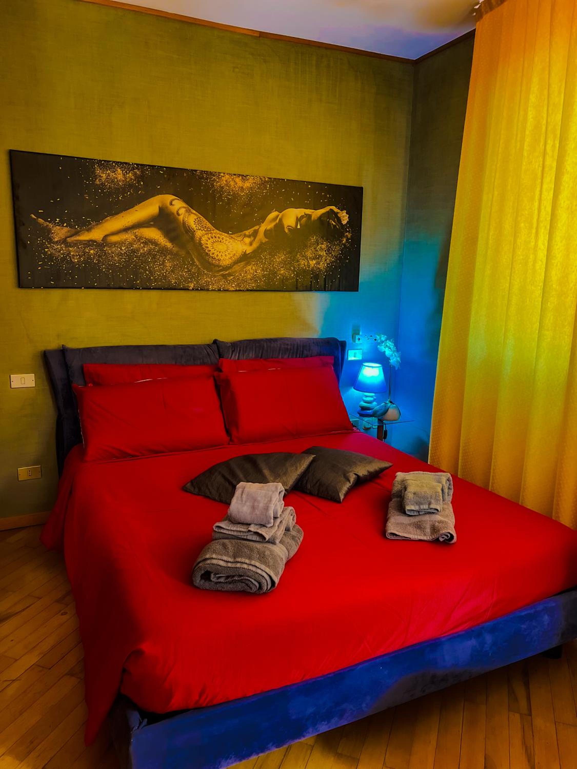 Studio Apartment - Photo 25