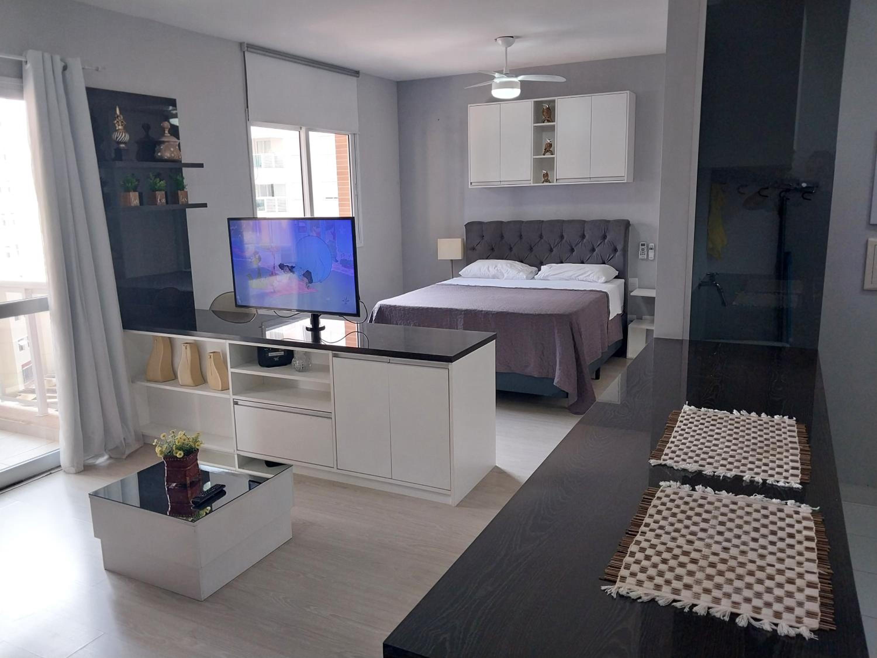 Studio Apartment - Photo 20