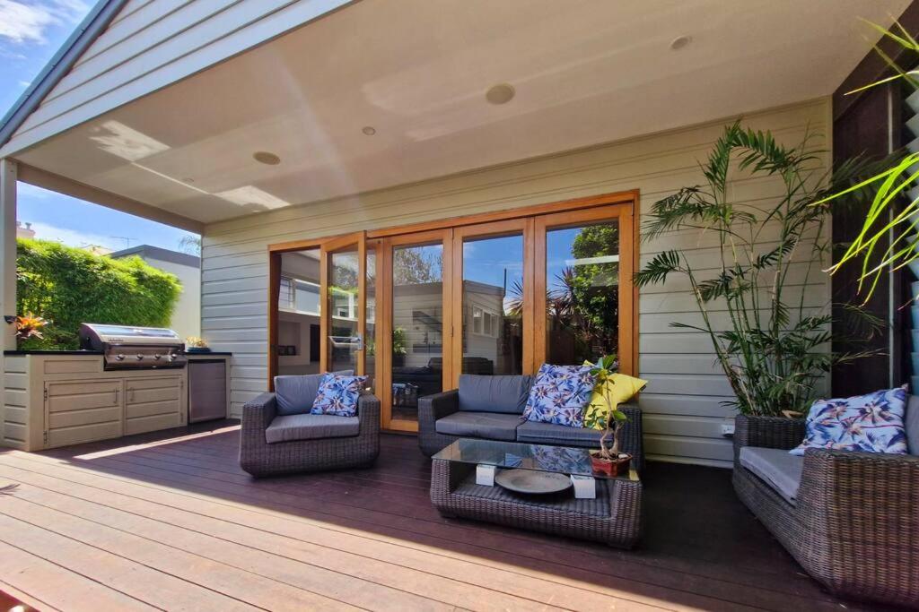 Four-Bedroom House photo 2
