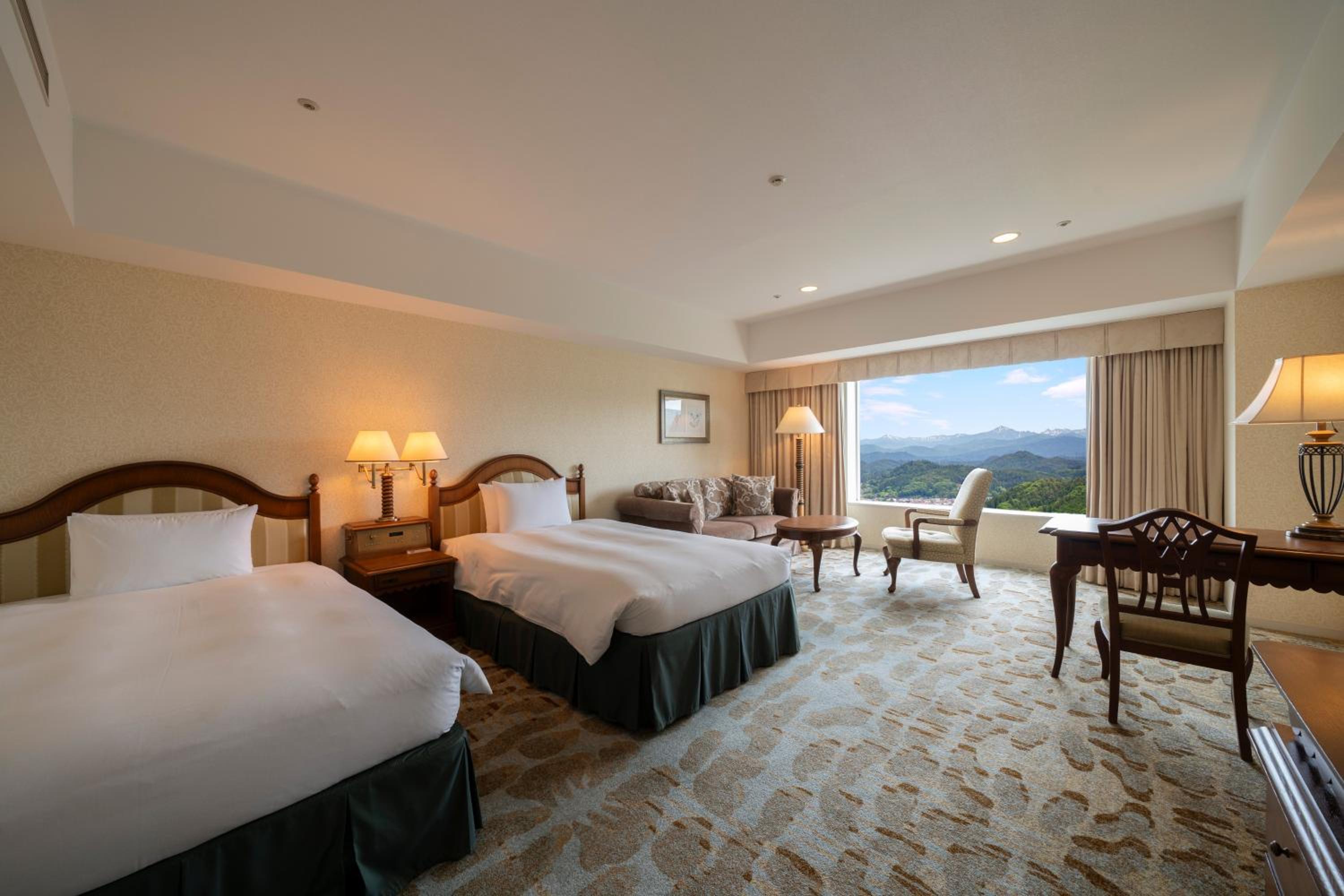 Deluxe Twin Room - Non-Smoking