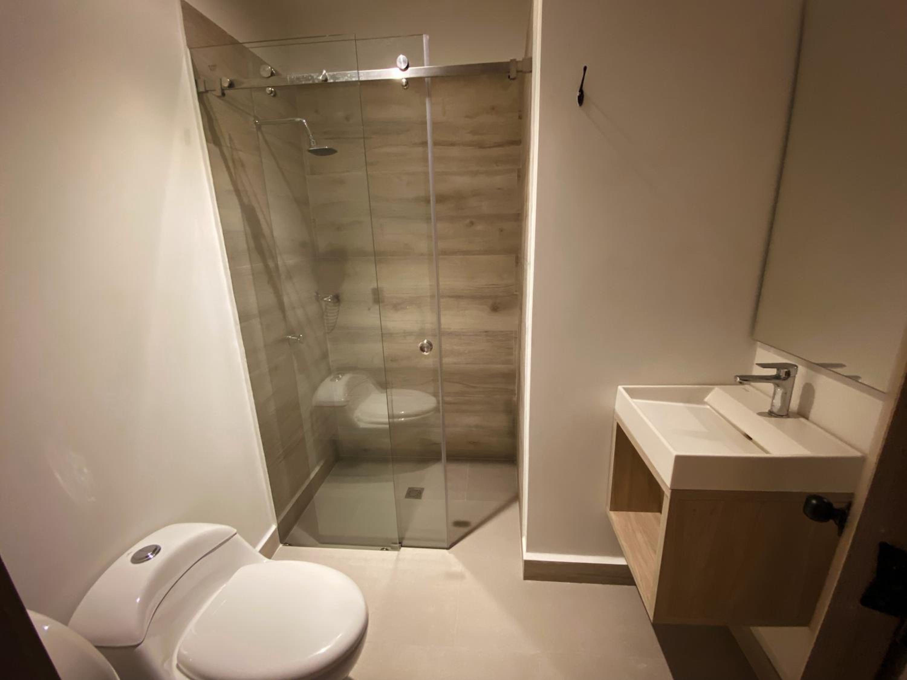 Double Room with Private Bathroom photo 3