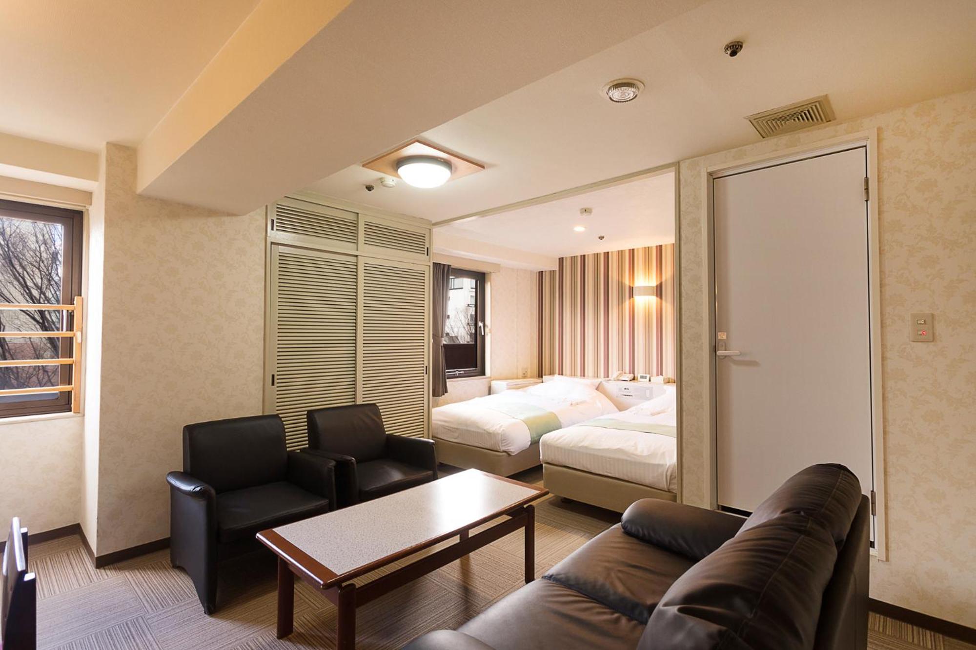 Deluxe Twin Room - Non-Smoking - Photo 1