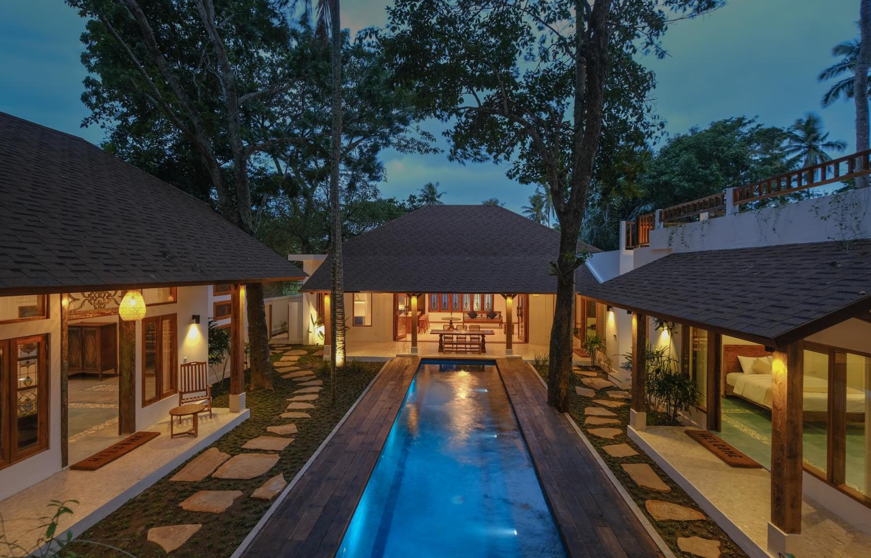 Kenes Three-Bedroom Villa - Photo 14