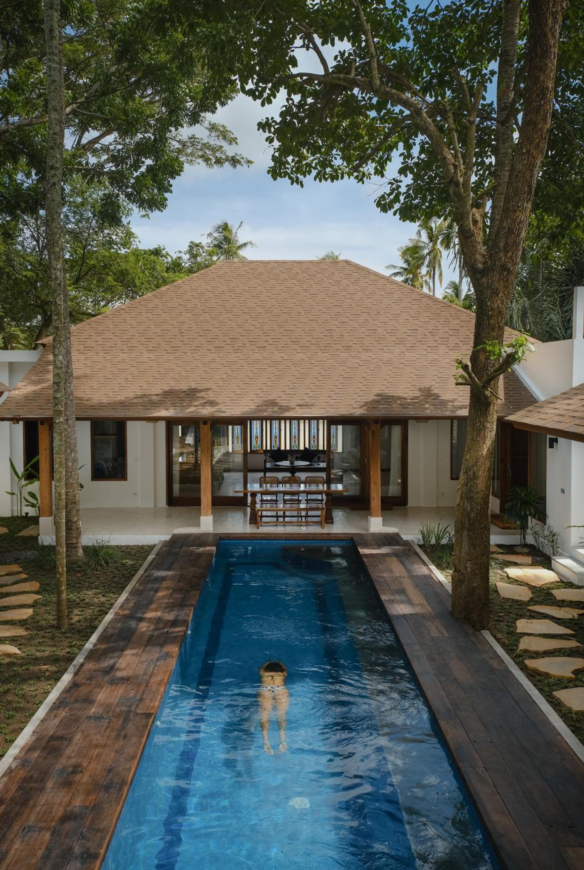 Kenes Three-Bedroom Villa - Photo 31