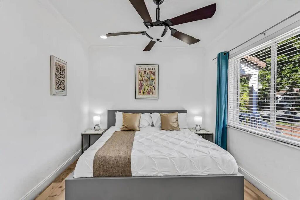 Three-Bedroom House photo 1
