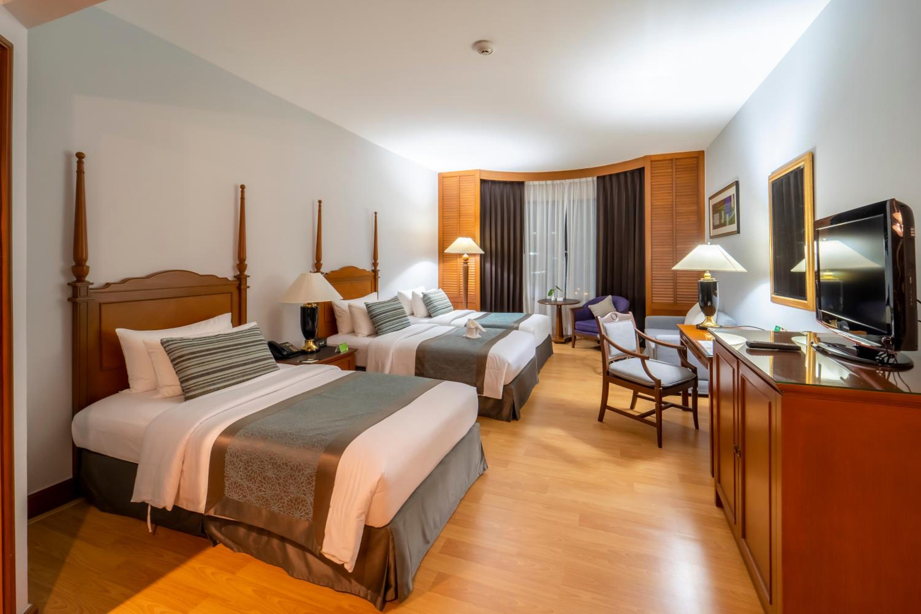 Grand Deluxe Triple Room photo 2