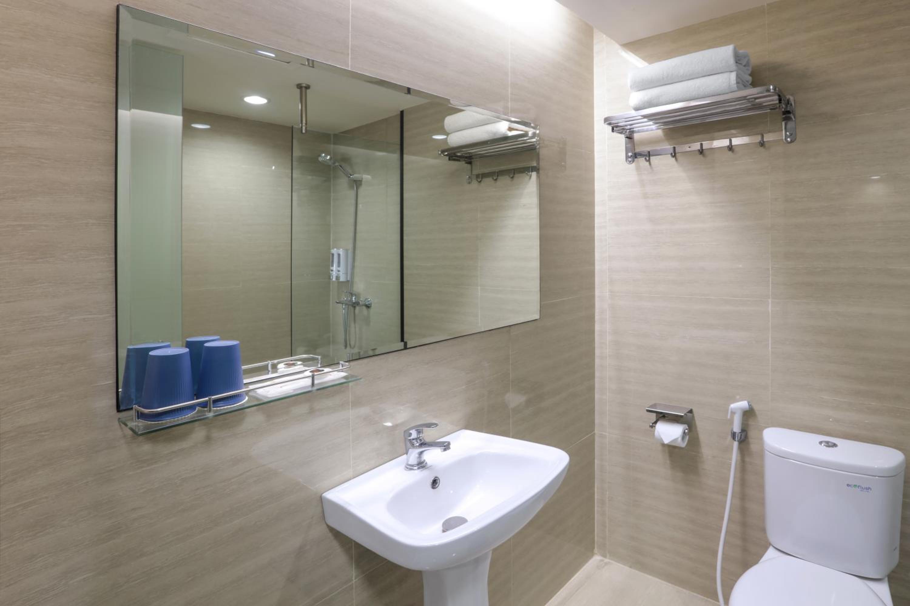 Deluxe Double Room - Photo 4