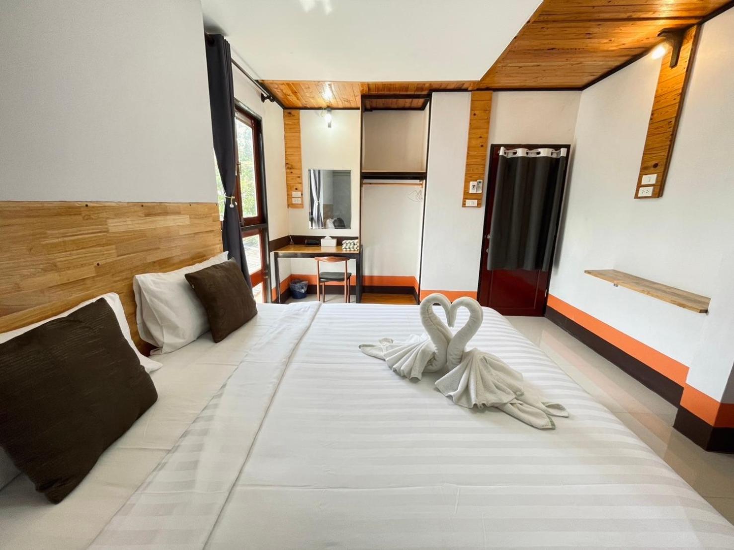 Standard Double Room - Photo 3