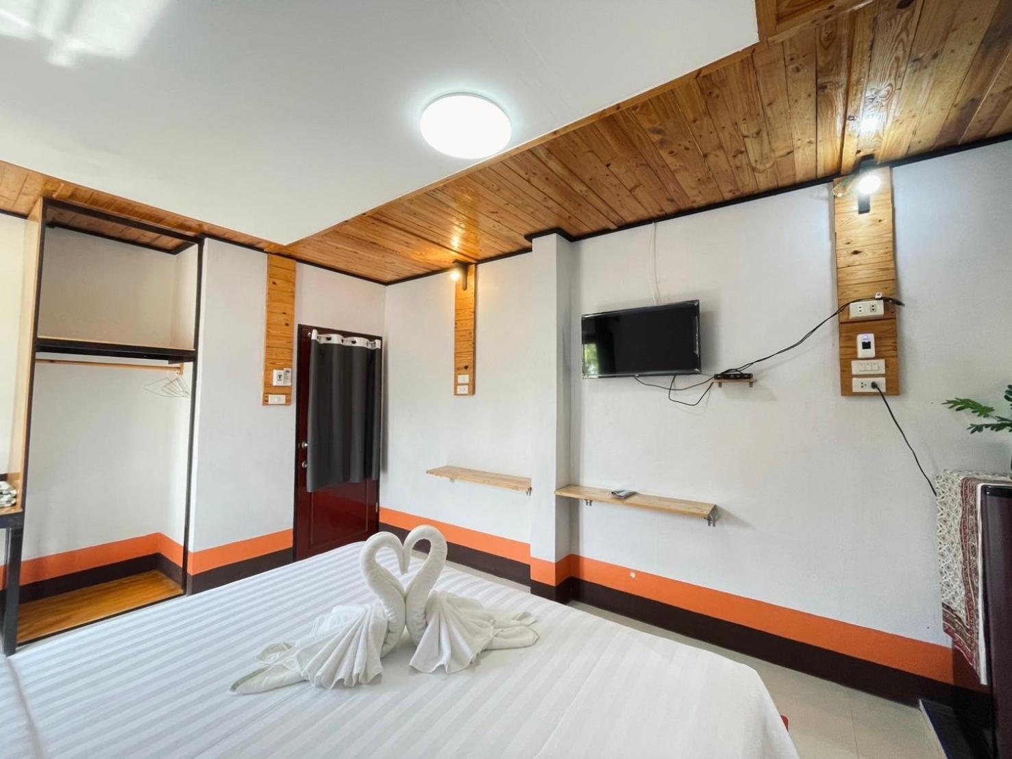 Standard Double Room - Photo 2