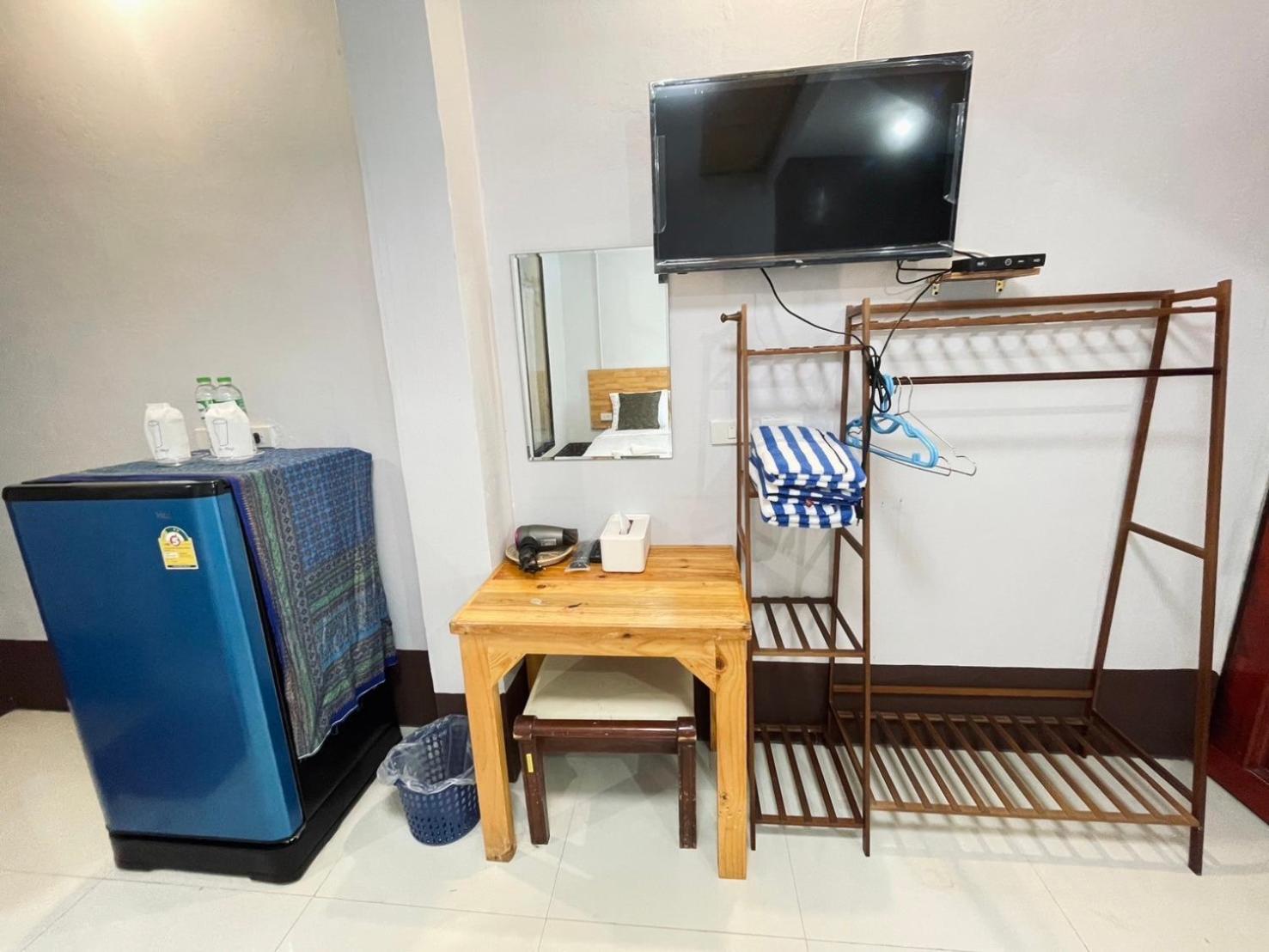 Basic Triple Room - Photo 9