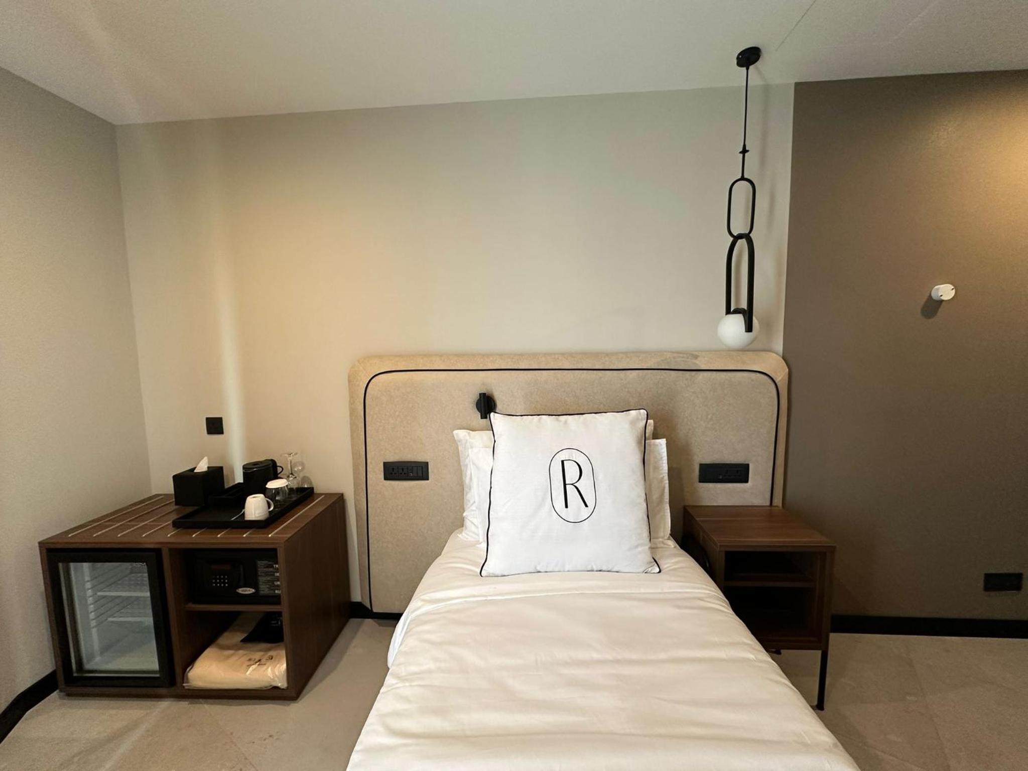 Standard Single Room photo 2
