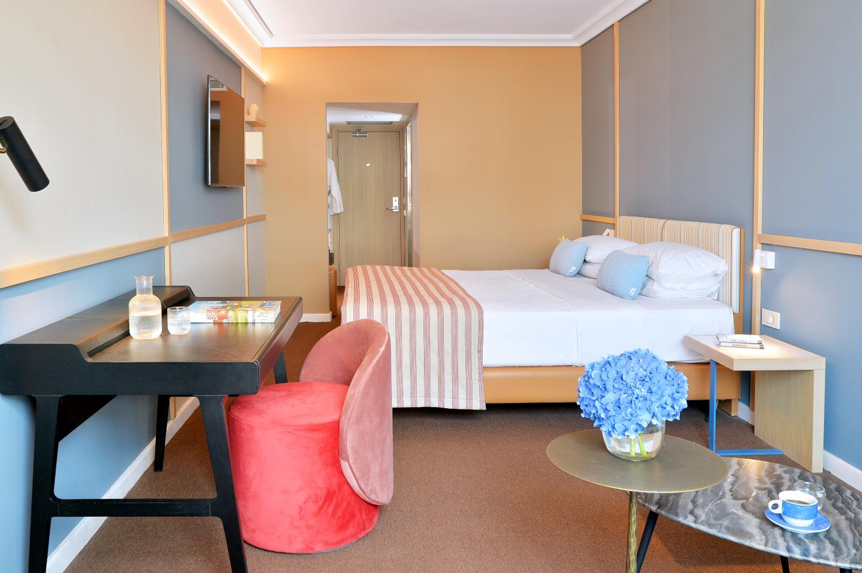 Junior Suite thumbnail 6