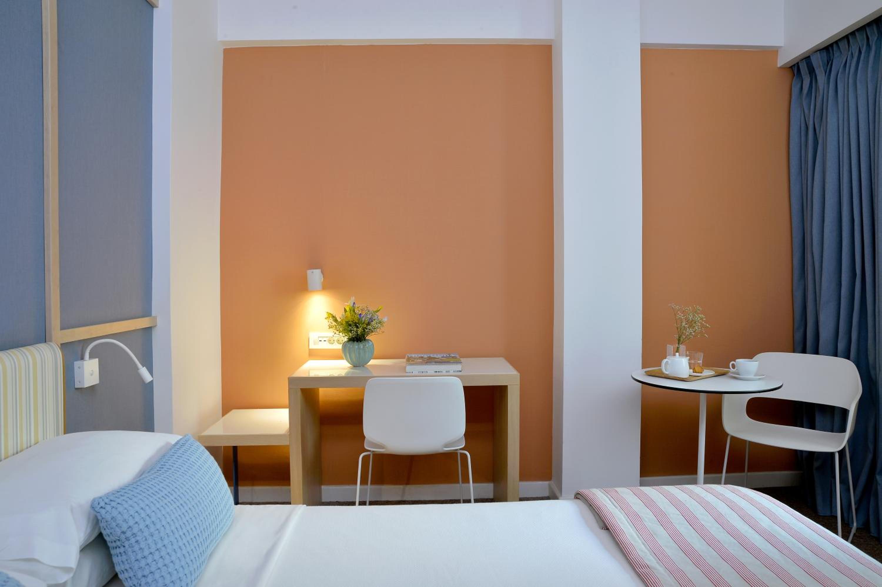 Airotel Guestroom