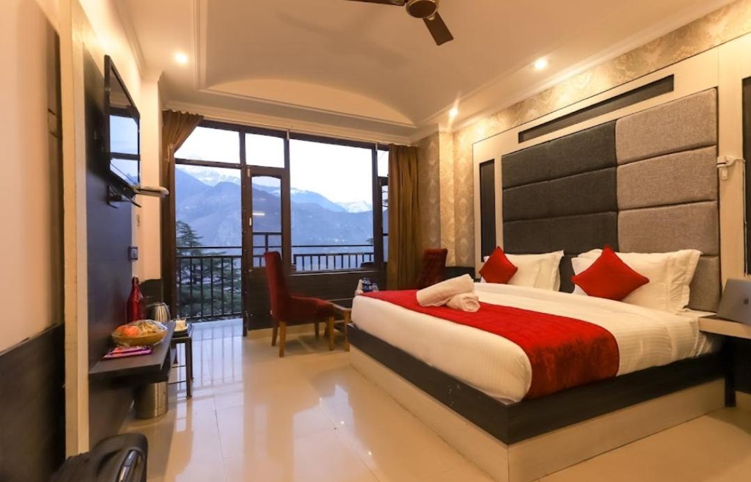 Superior King Room