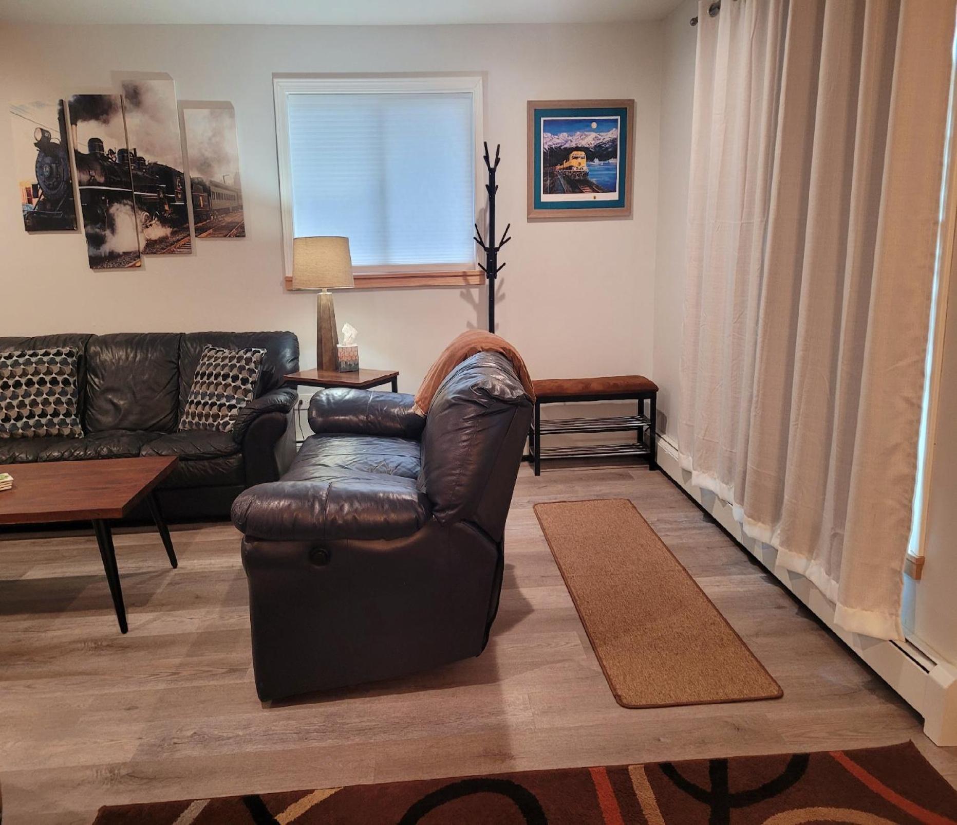Two-Bedroom House photo 2