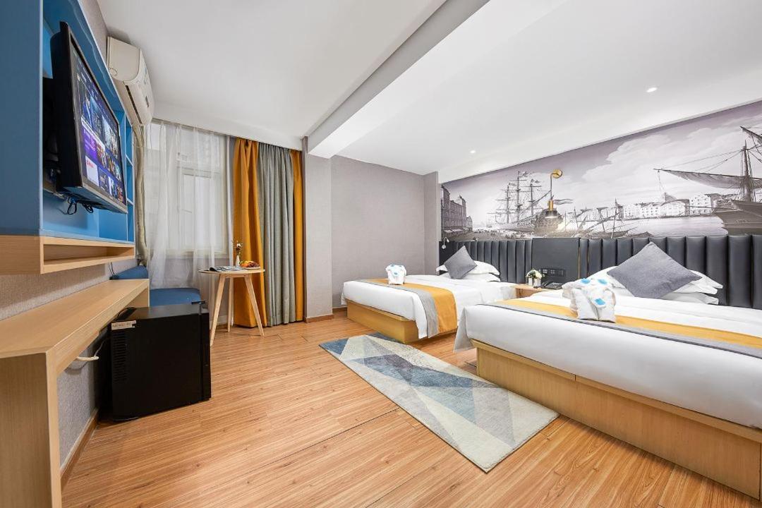 Deluxe Twin Room