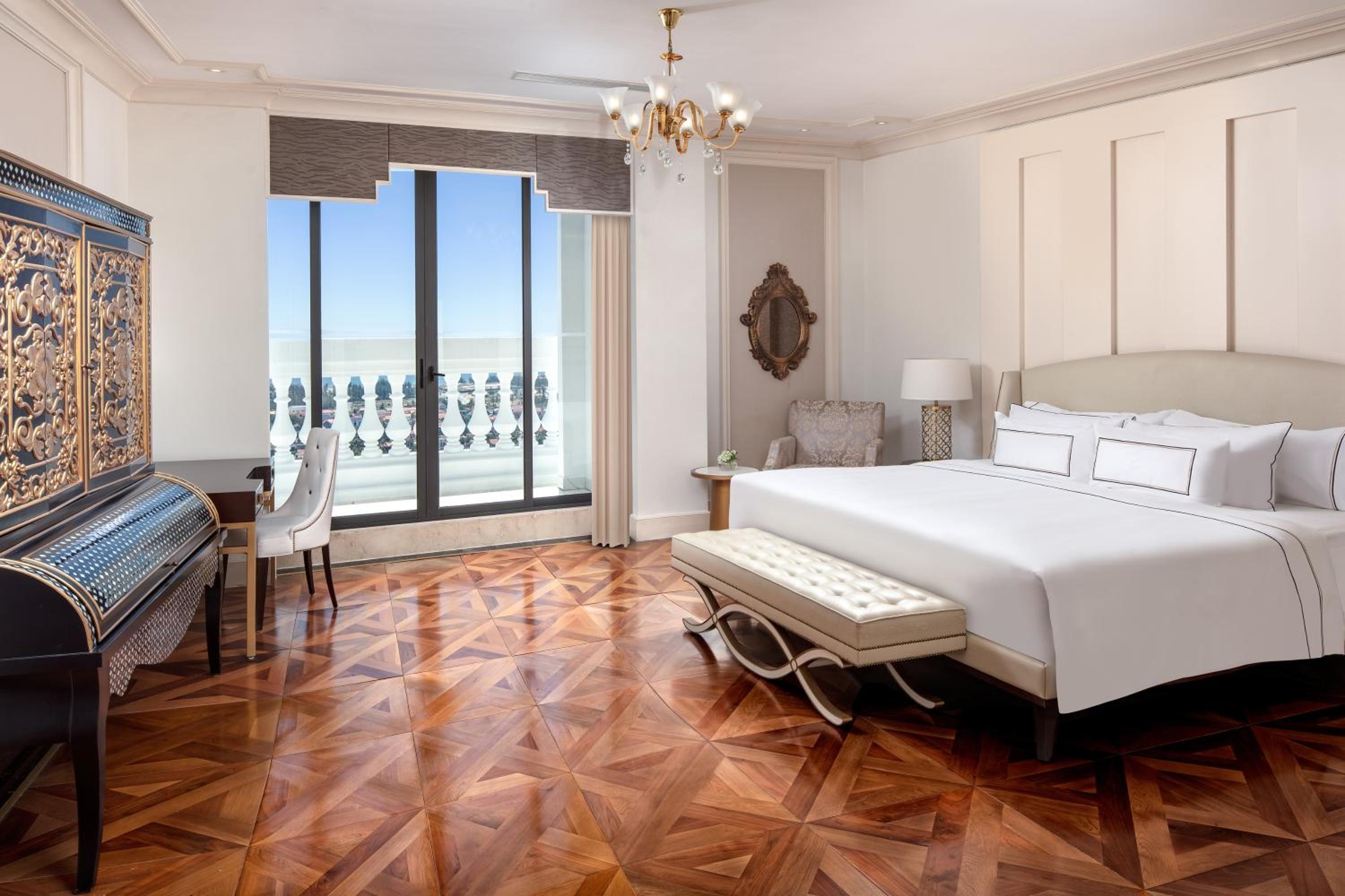 Presidential Suite photo 2