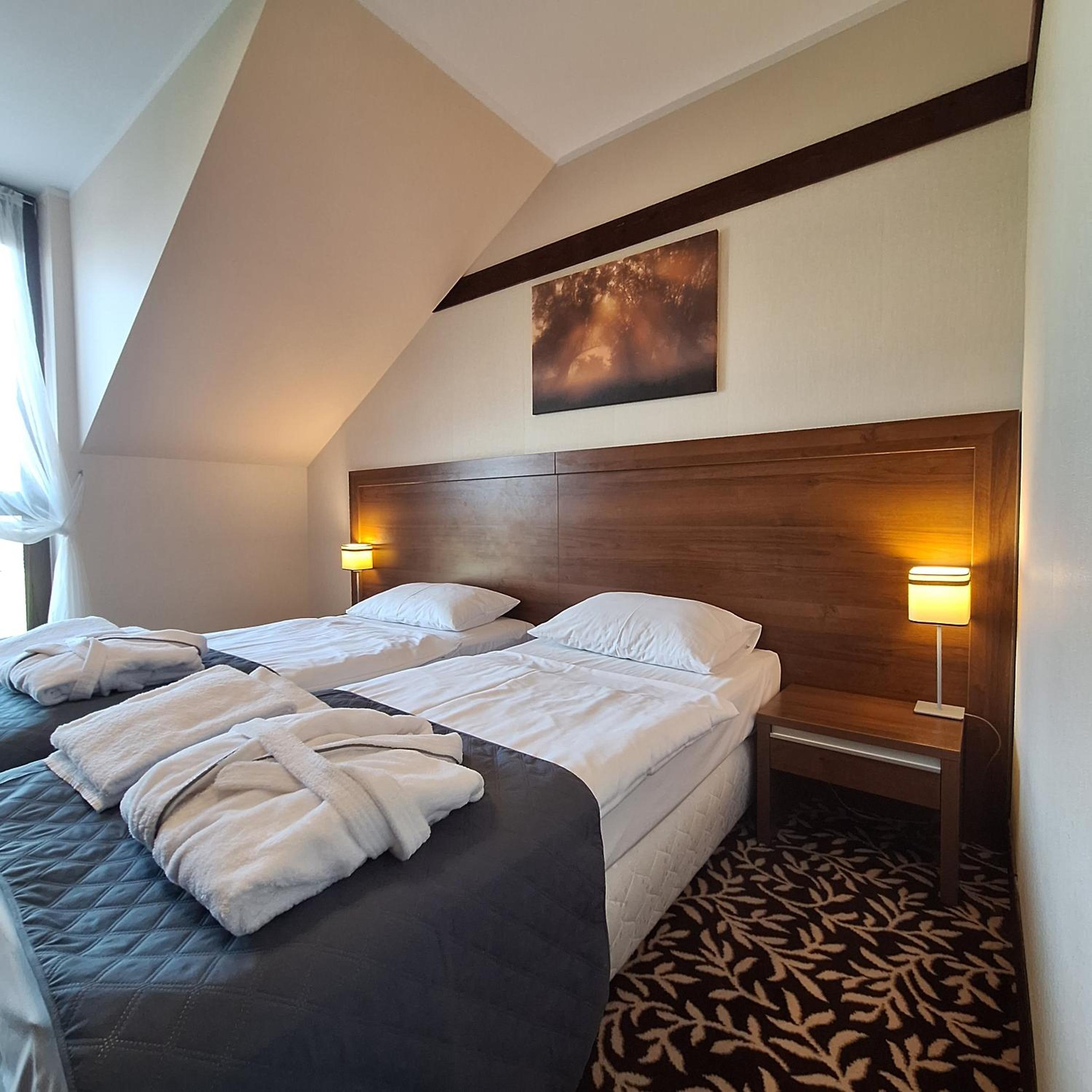 Double Room - Photo 3