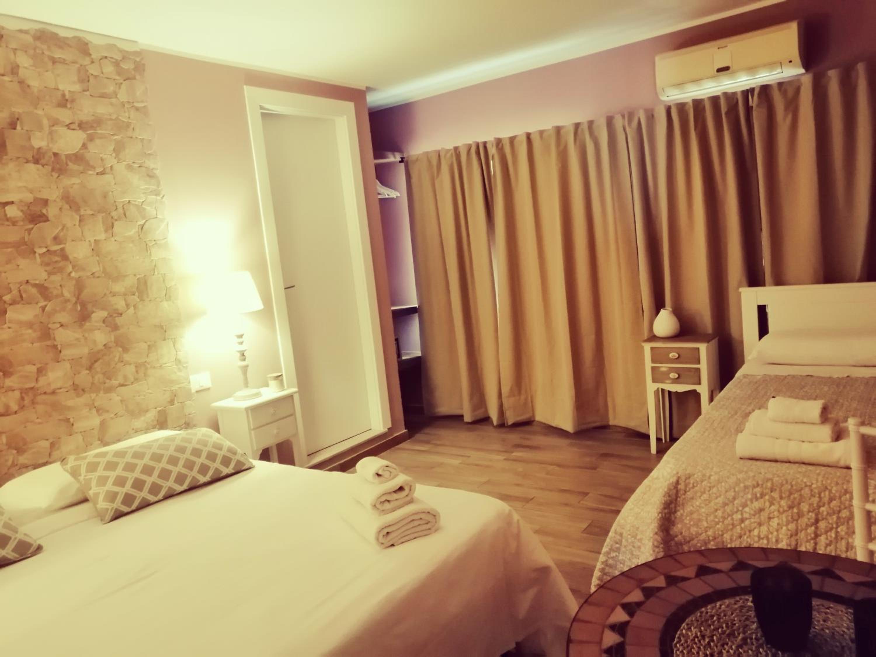 Triple Room with Private Bathroom photo 1