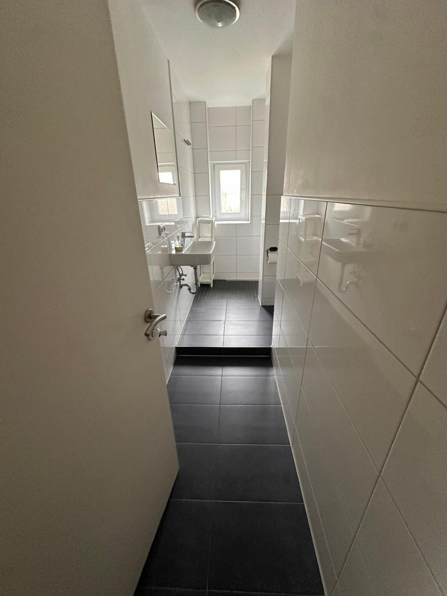 Apartment photo 2