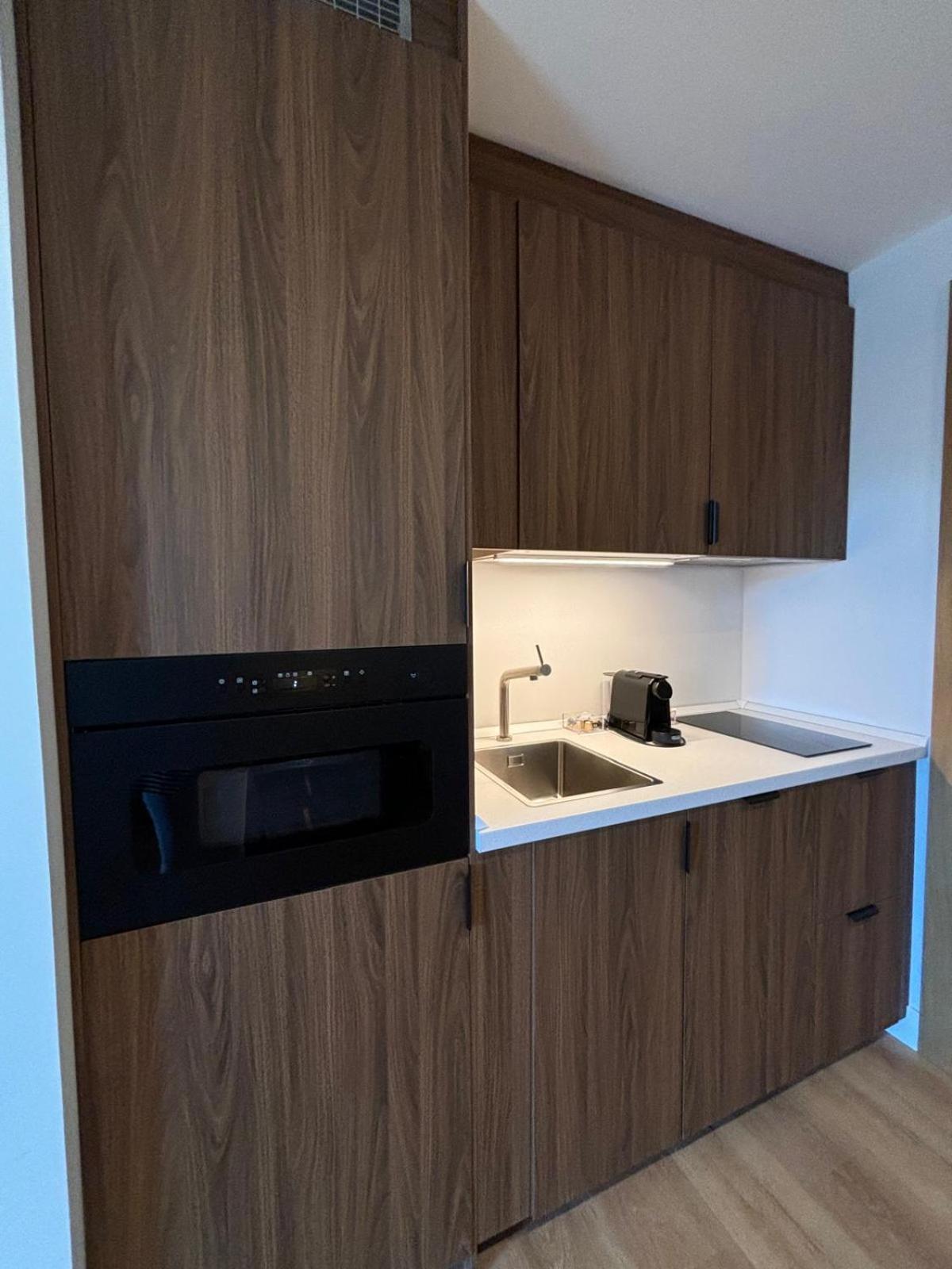 Executive Suite photo 2
