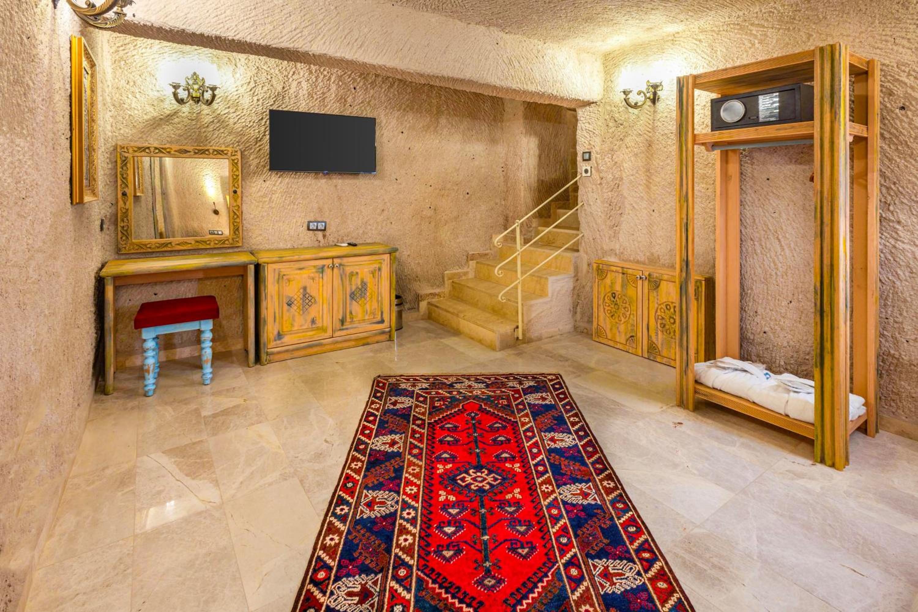Deluxe Suite photo 1
