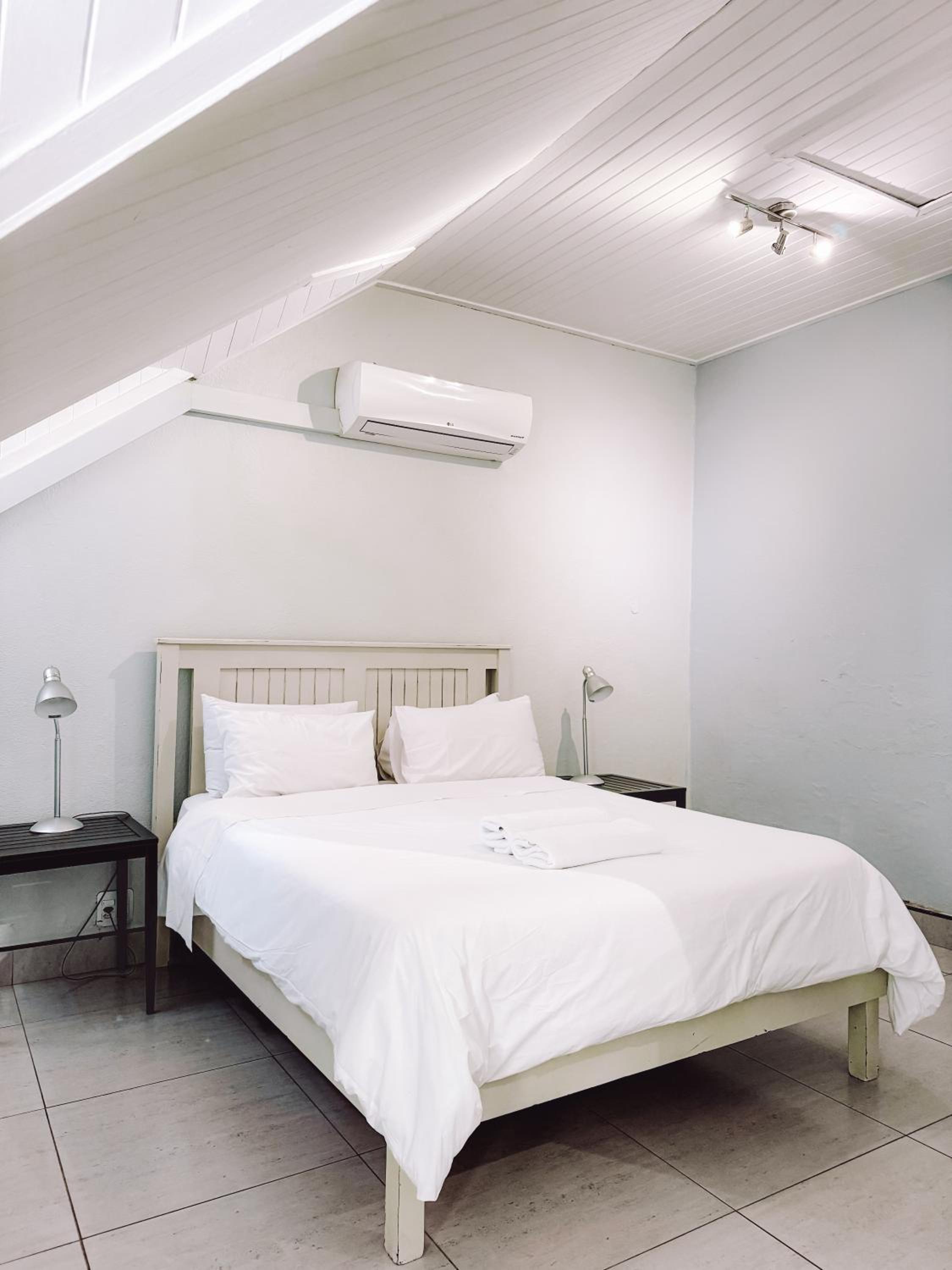 Duplex Apartment - Photo 2