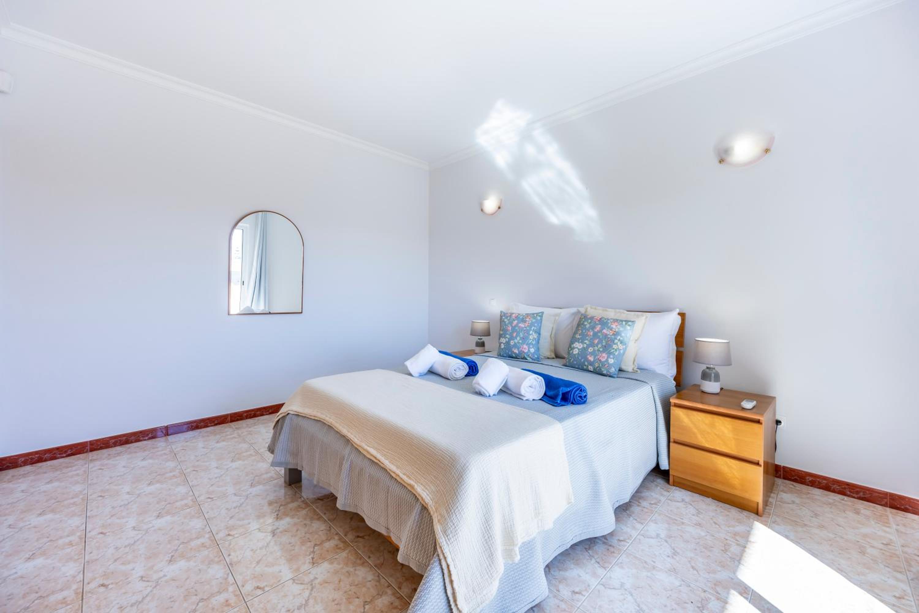Villa photo 2