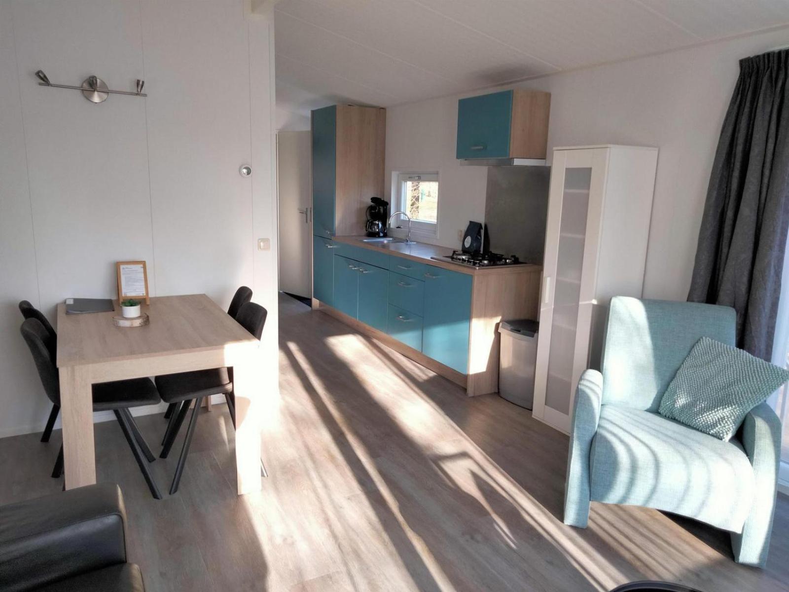 Two-Bedroom House - Photo 12
