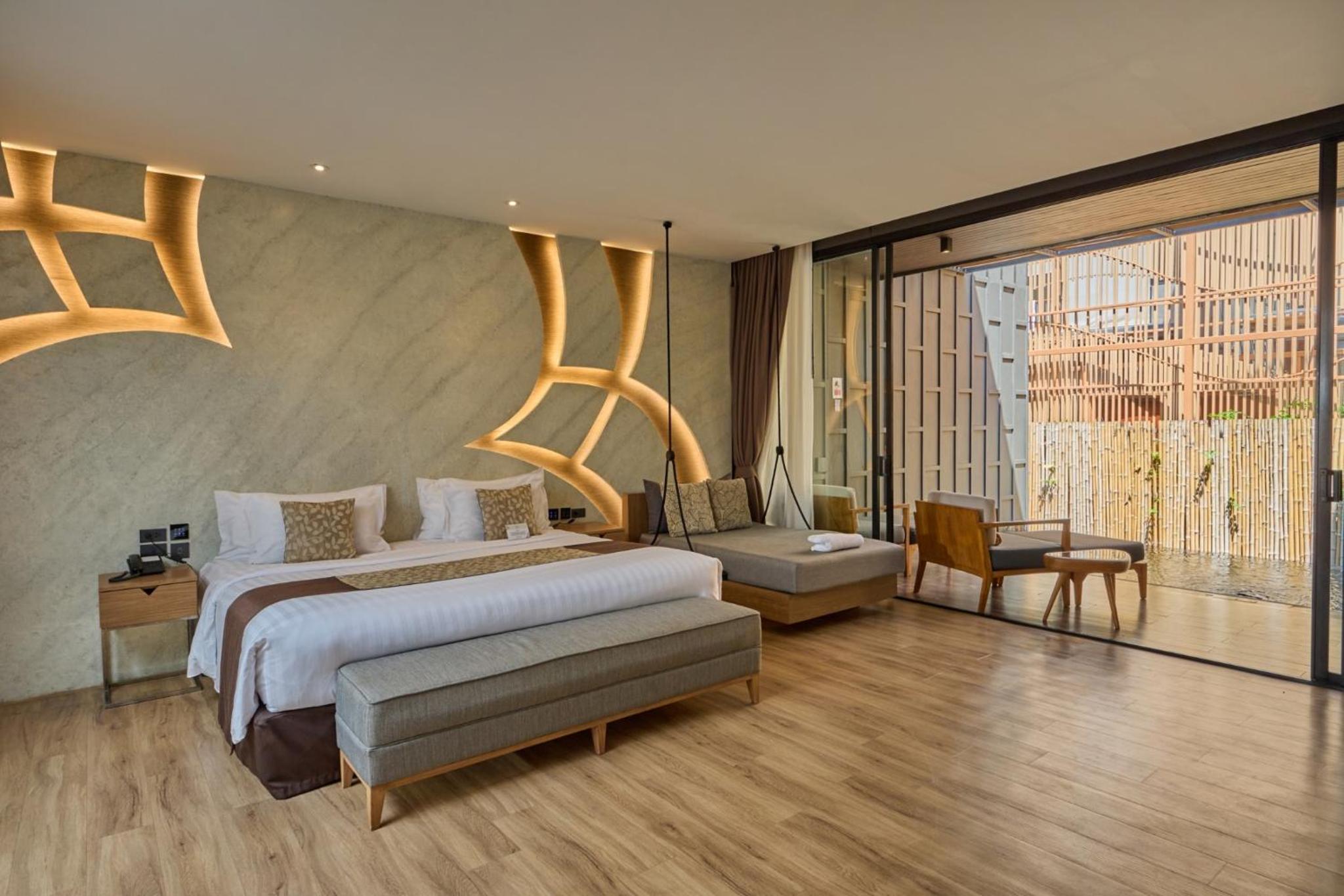 Suite with Private Pool