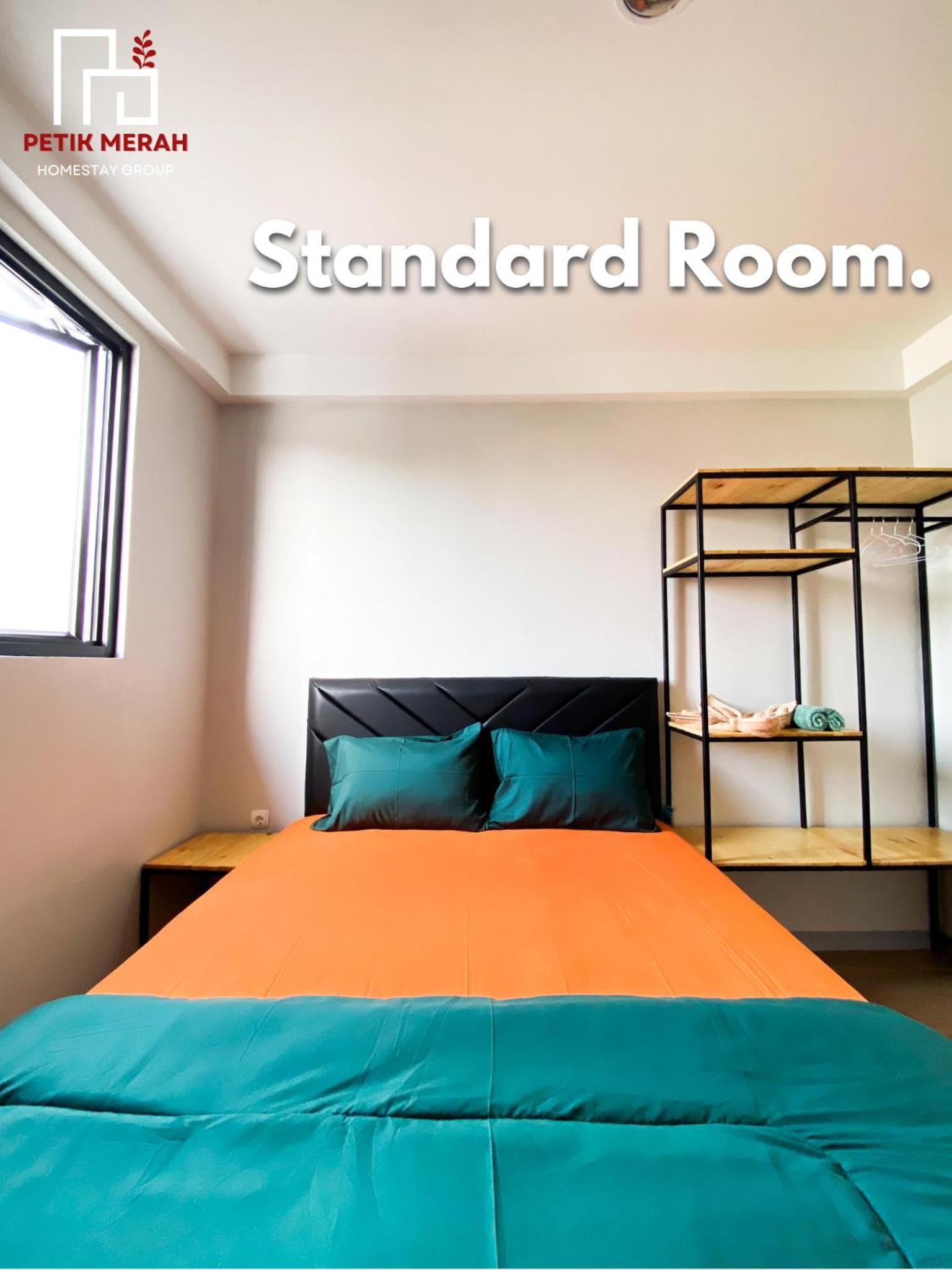 Standard Queen Room - Photo 10