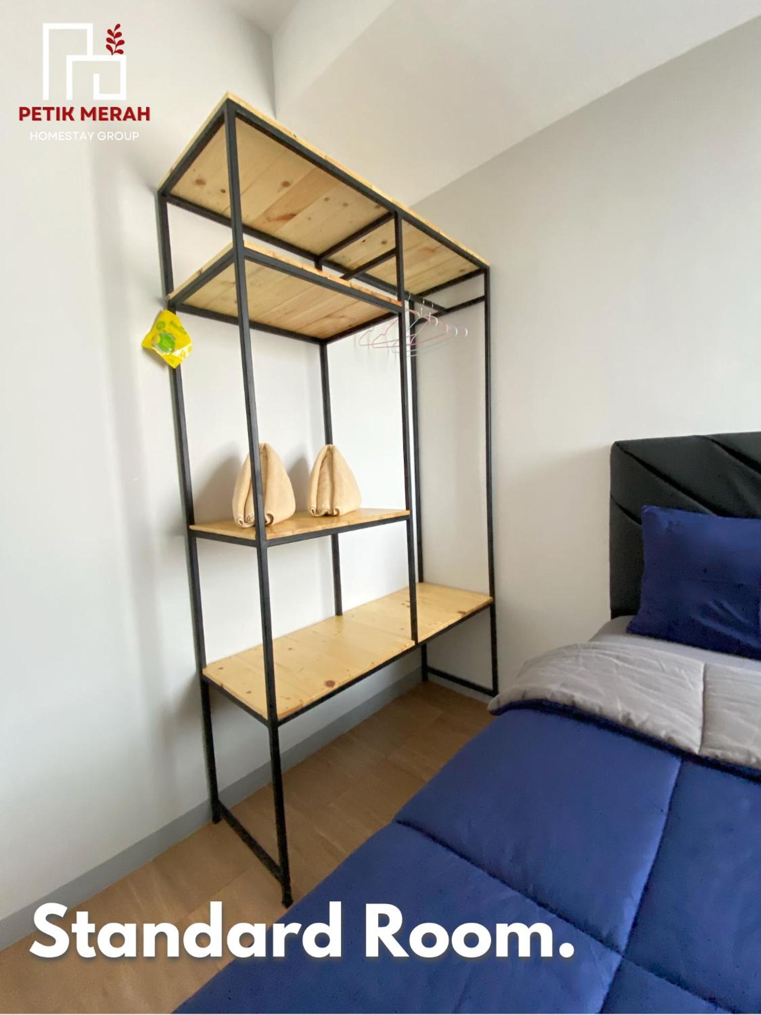Standard Queen Room - Photo 12