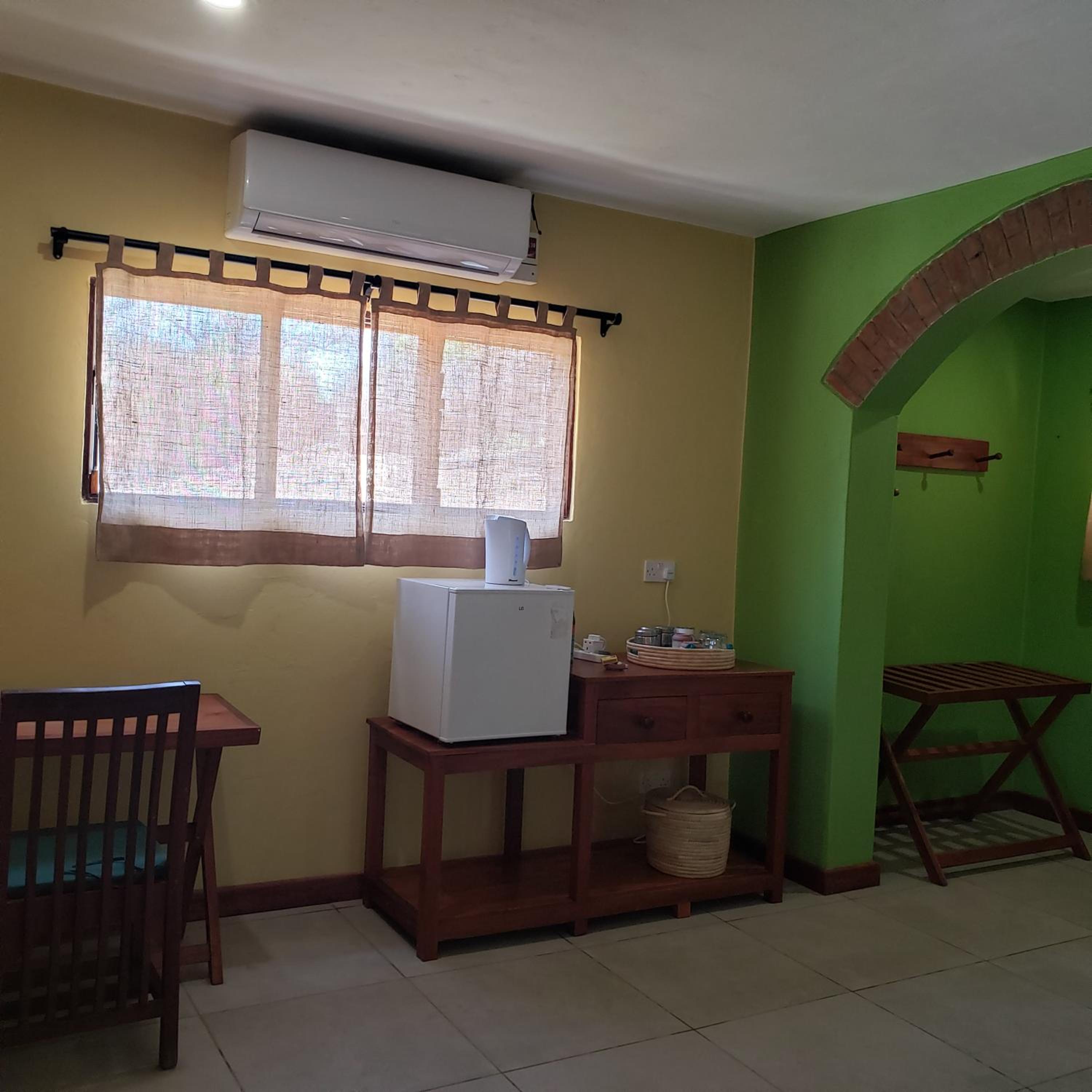 Deluxe Double or Twin Room with River View photo 2